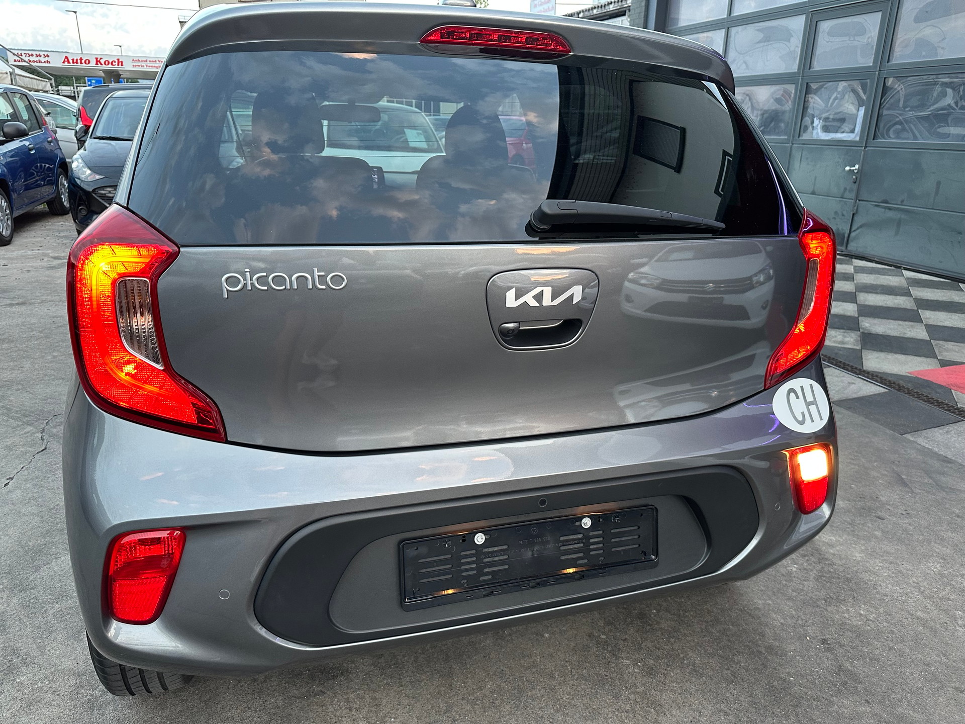 KIA Picanto 1.0 CVVT First Edition AMT-image-5