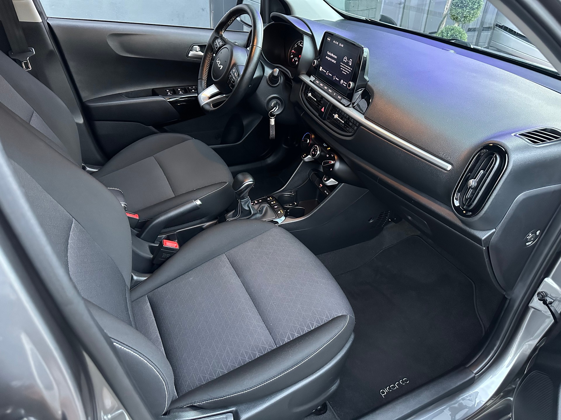 KIA Picanto 1.0 CVVT First Edition AMT-image-17