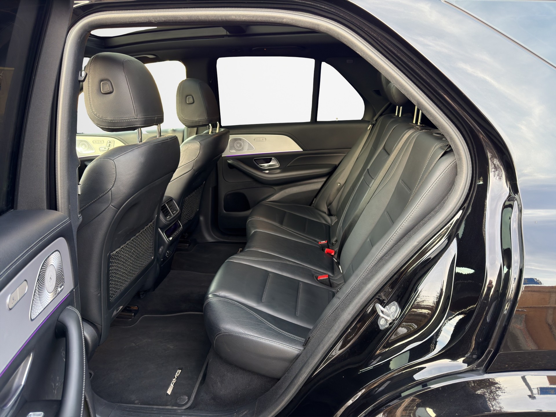 MERCEDES-BENZ GLE 400 d 4Matic AMG Line 9G-Tronic-image-13