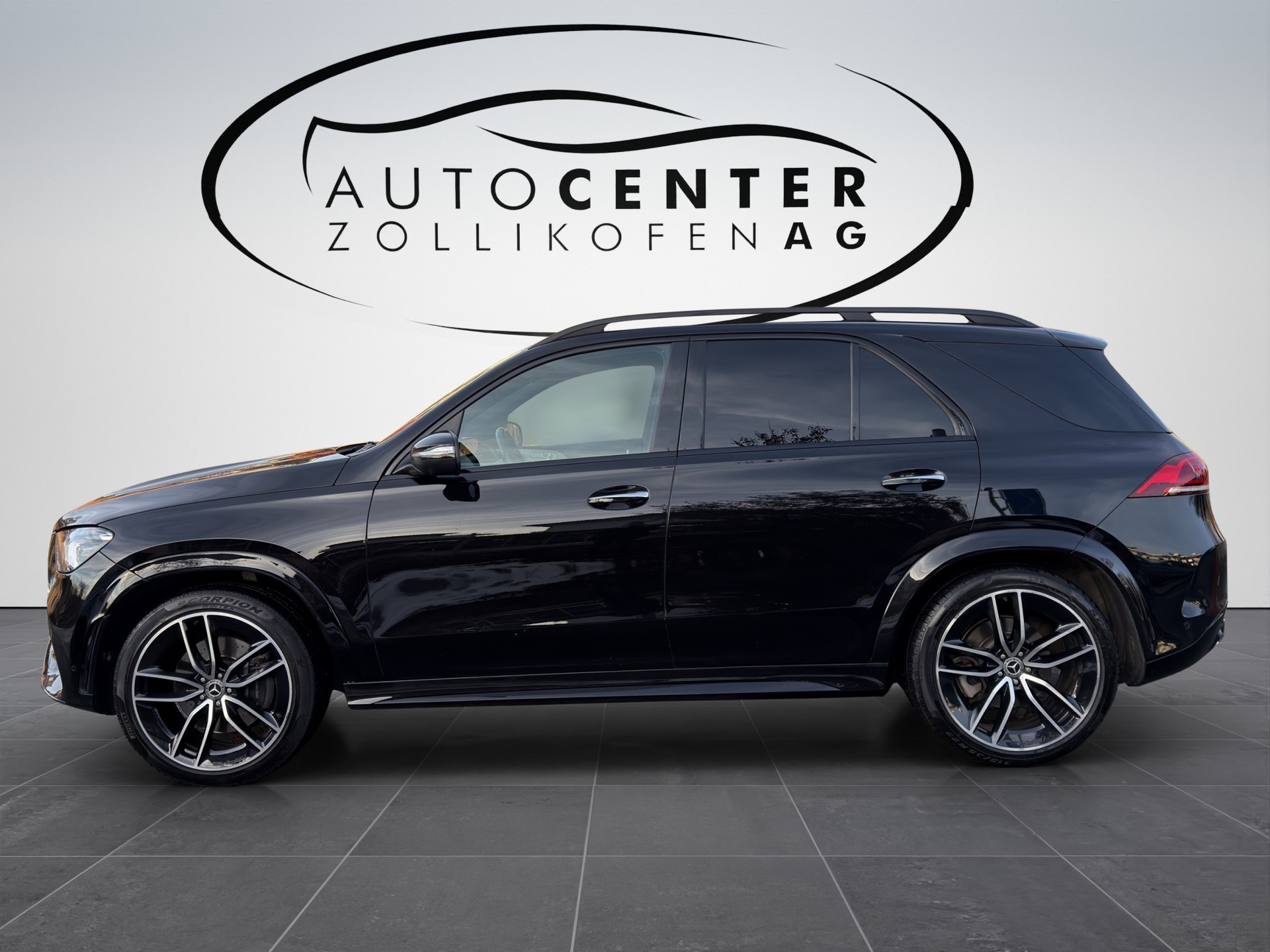 MERCEDES-BENZ GLE 400 d 4Matic AMG Line 9G-Tronic-showroom-element-3