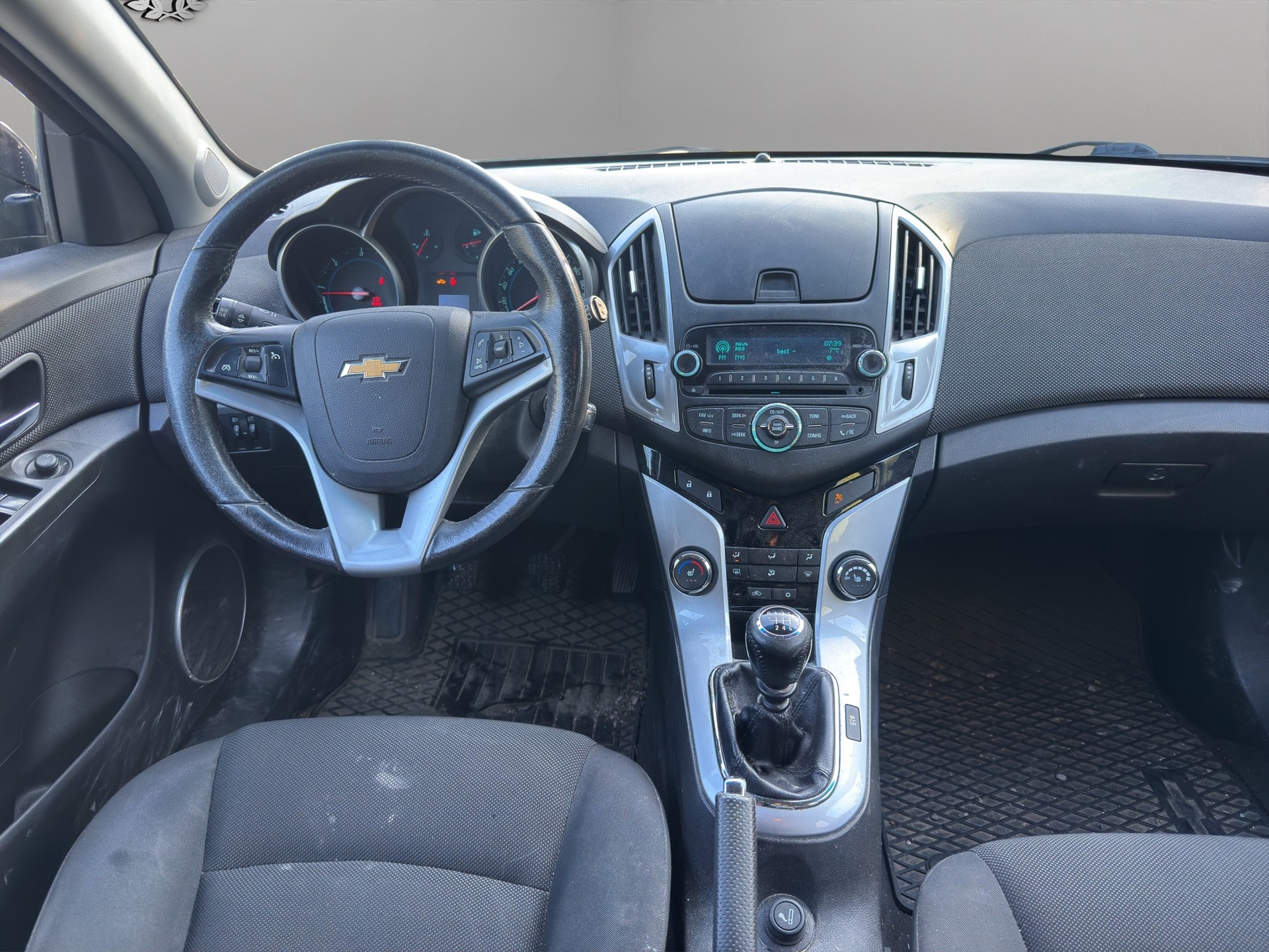 CHEVROLET Cruze 2.0 VCDi LT-image-10