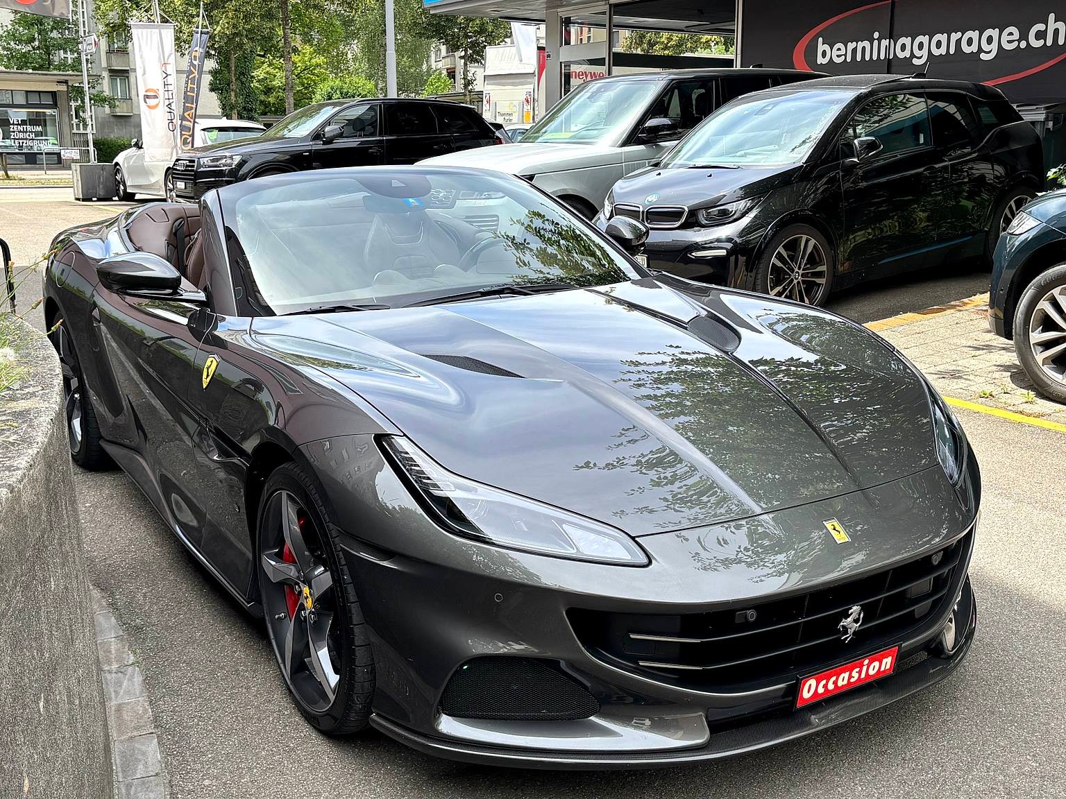 FERRARI Portofino M