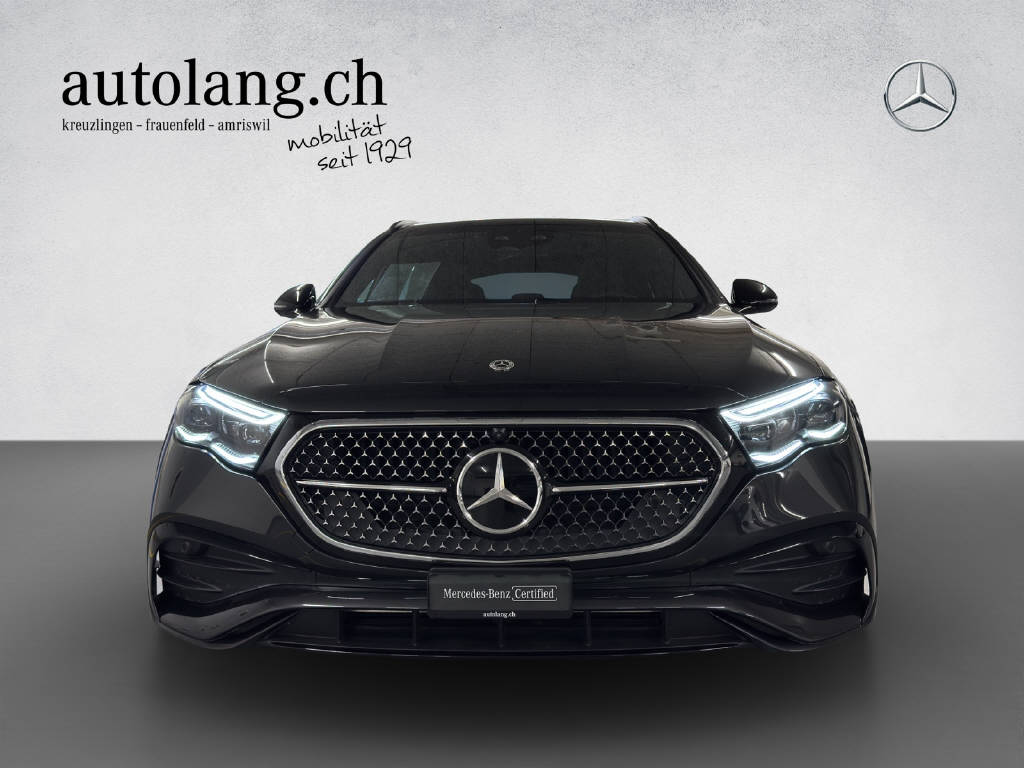 MERCEDES-BENZ E 300 de AMG Line 4Matic T-Modell-image-14