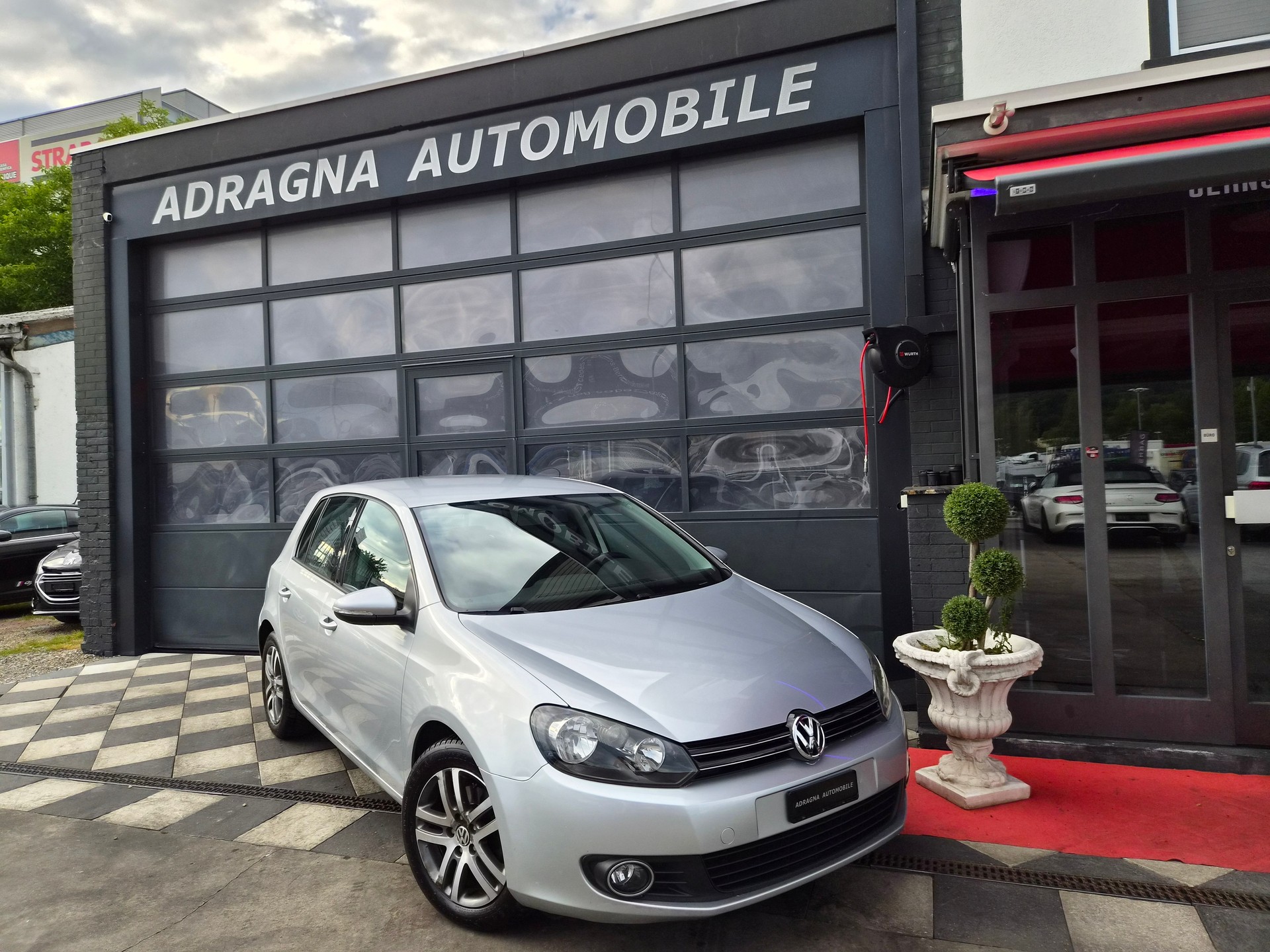 VW Golf 1.4 TSI Trendline DSG-showroom-element-1