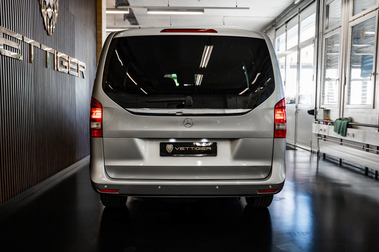 MERCEDES-BENZ V 220 d lang 7G-Tronic-image-5