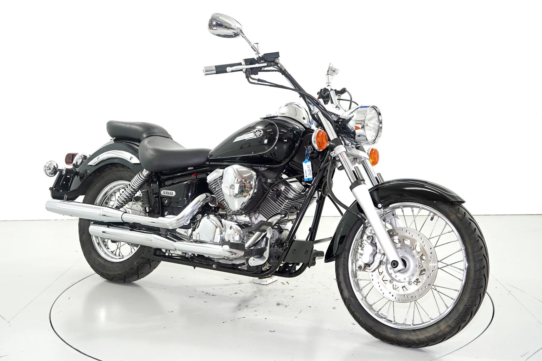 YAMAHA XVS 125-image-1