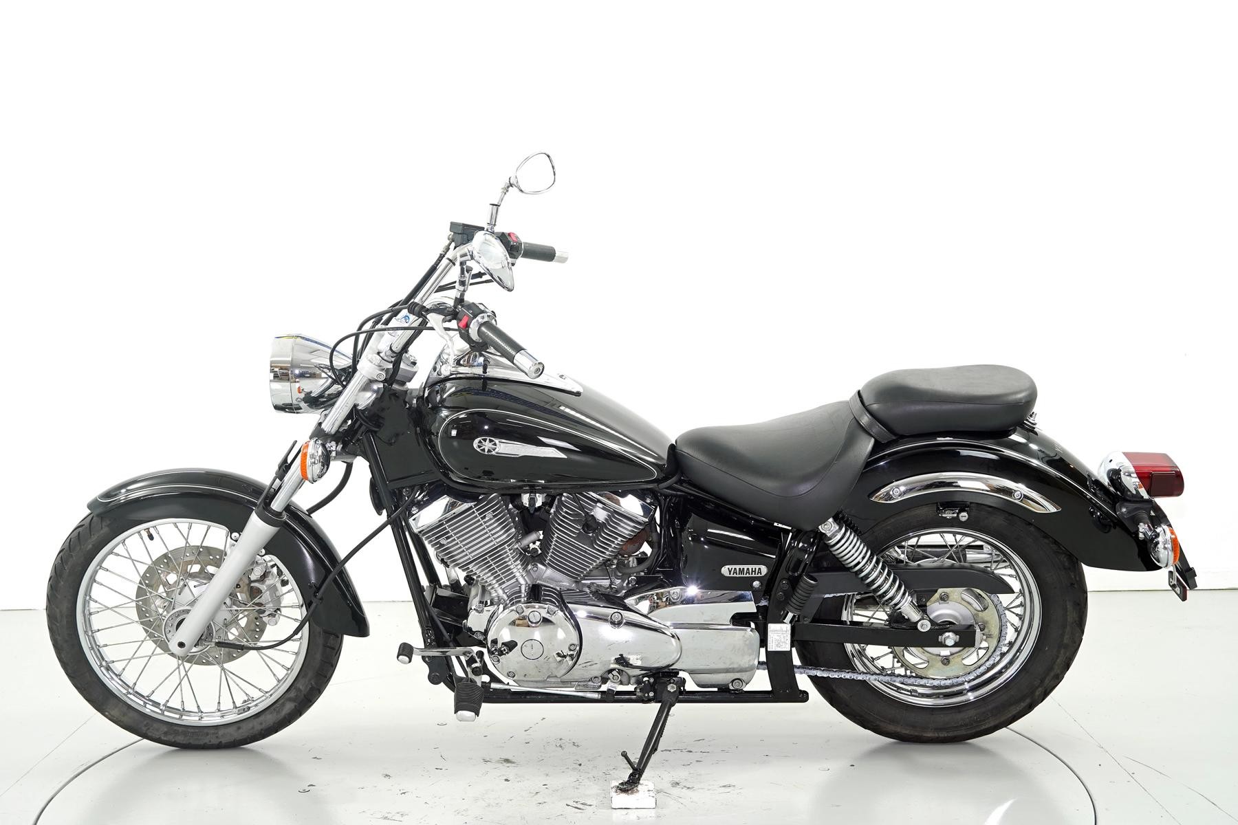 YAMAHA XVS 125-image-4