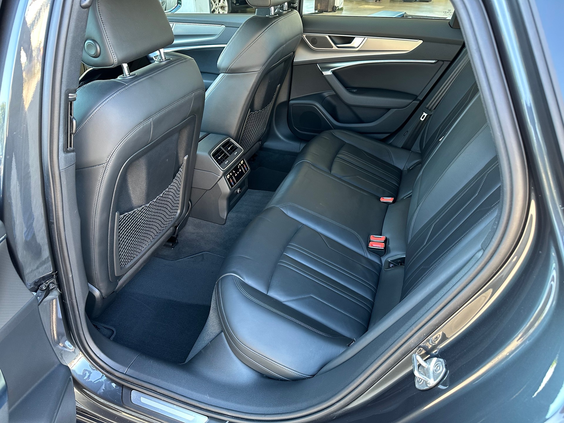 AUDI A6 Limousine 55 TFSI 340PS Sport quattro S-tronic **2Jahre Vollgarantie**-image-6