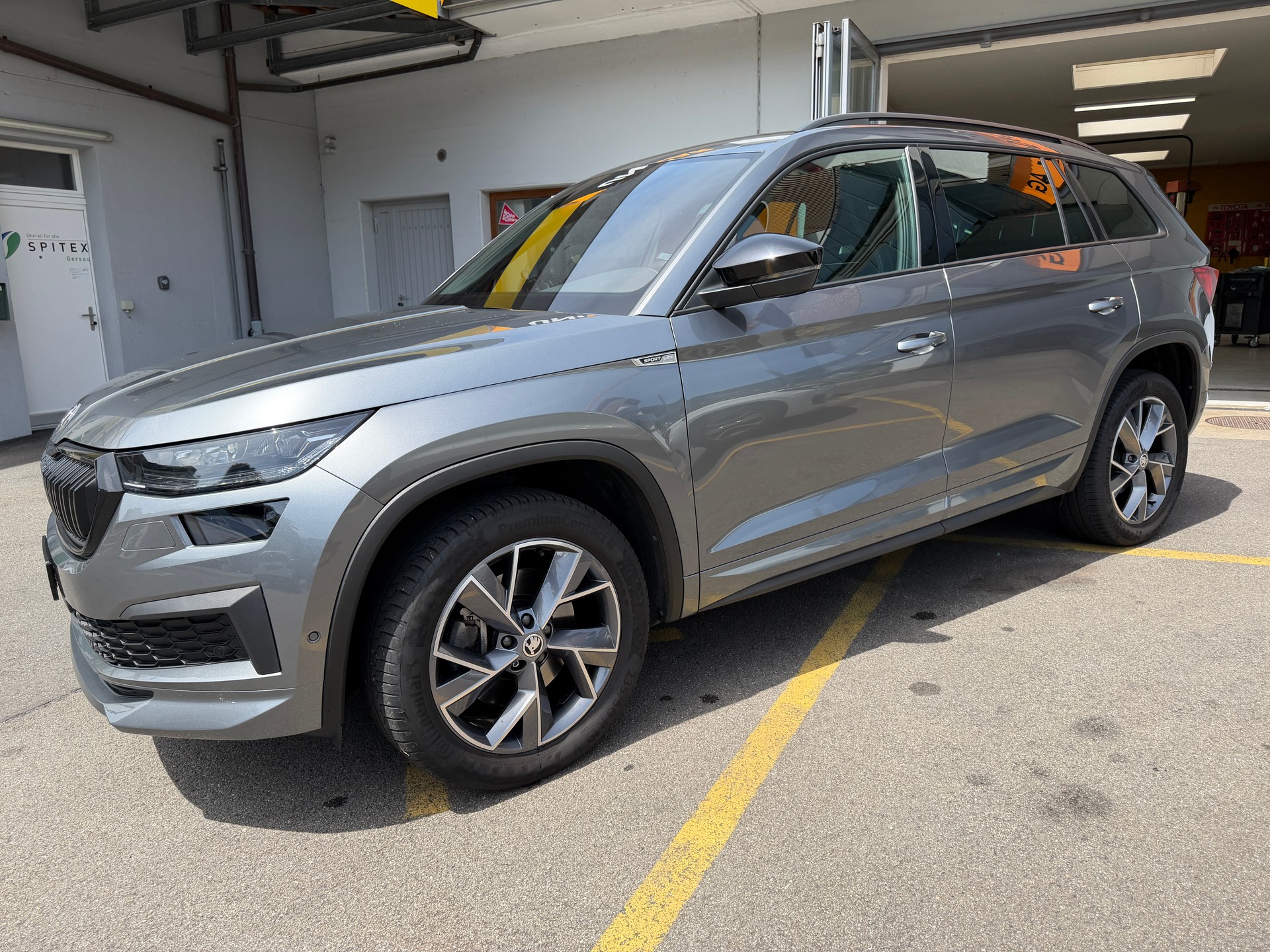 SKODA Kodiaq 2.0 TSI 4x4 SportLine-showroom-element-2