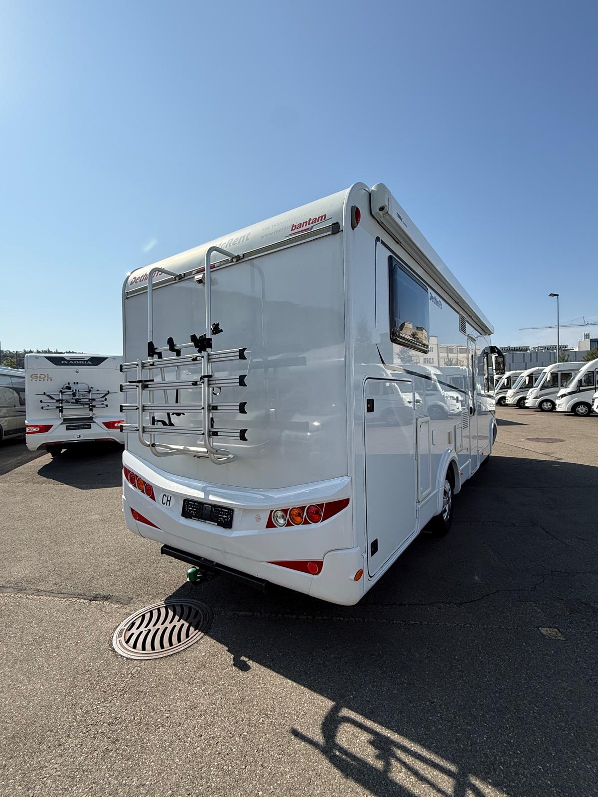 FIAT Dethleffs Trend 7057 EB**Er verbindet den Raumkomfort der gehobenen Klasse mit super Preis-Leistungs-Verhältnis **-showroom-element-2