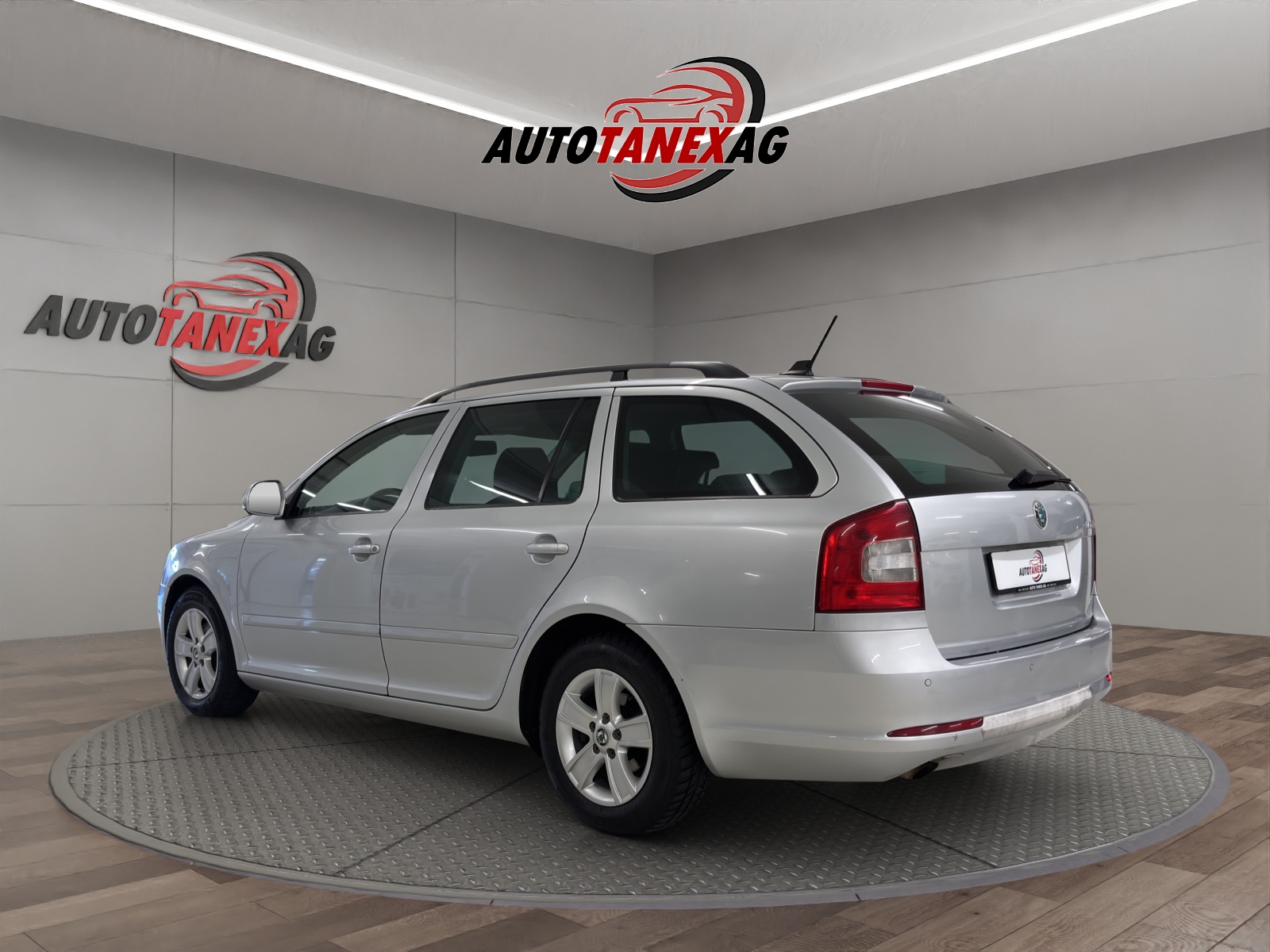 SKODA Octavia Combi 1.6 TDI Ambiente-showroom-element-2