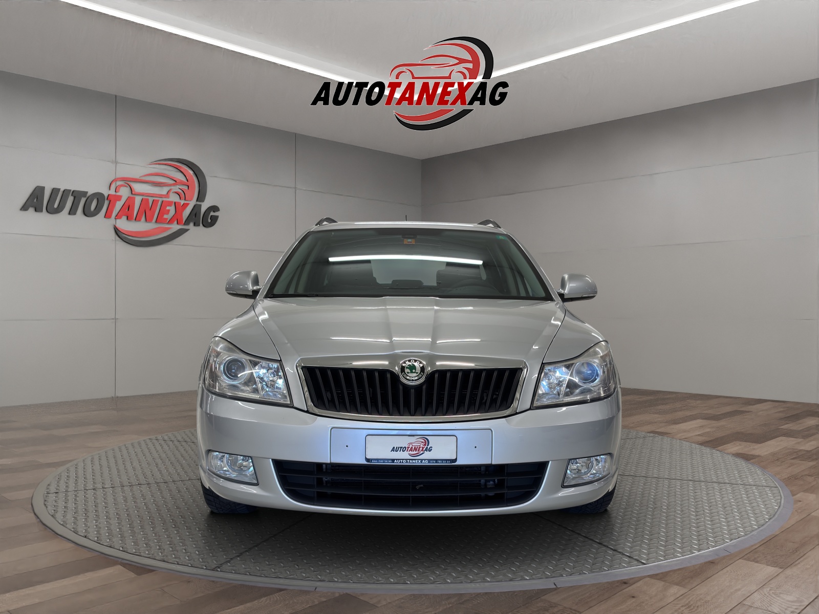 SKODA Octavia Combi 1.6 TDI Ambiente-showroom-element-3
