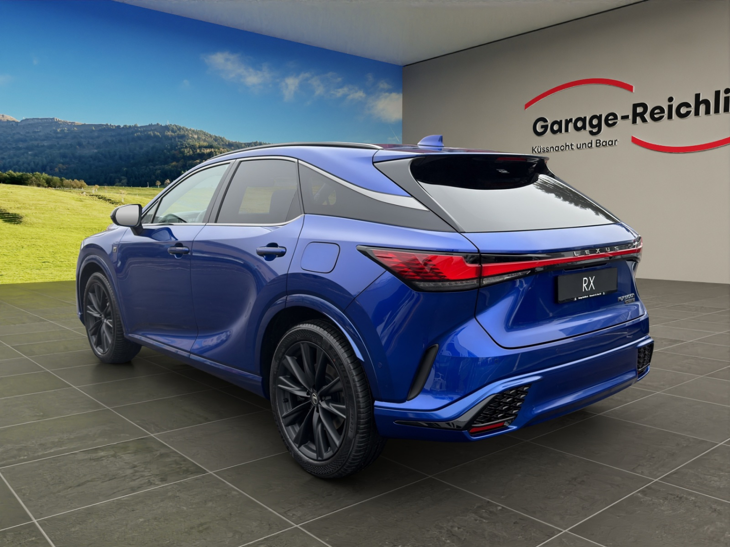 LEXUS RX 500h F-Sport-showroom-element-2