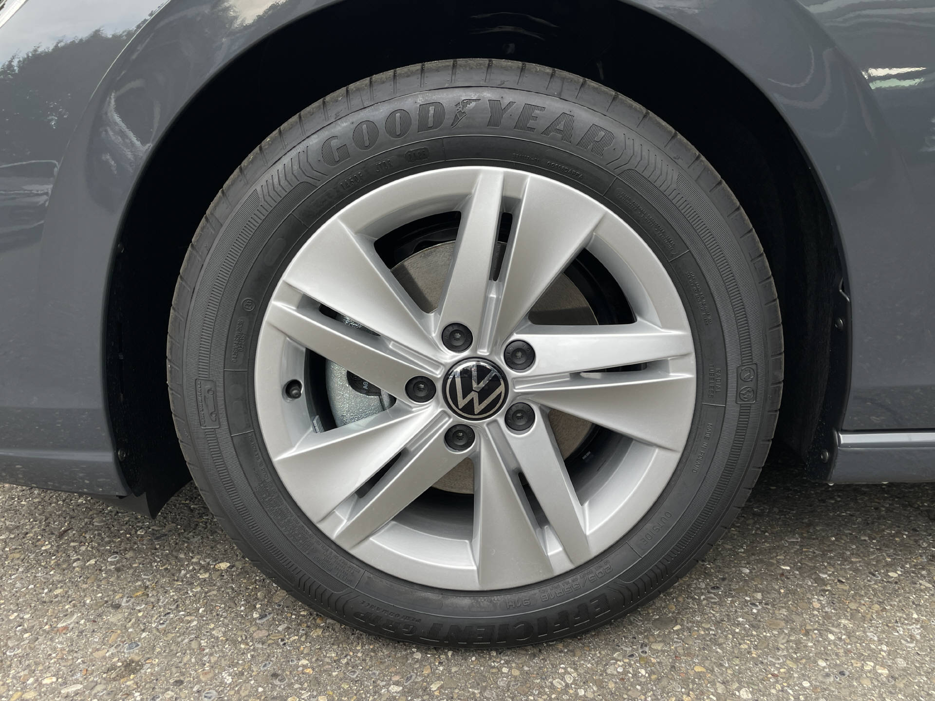 VW Golf VIII 1.5 eTSI Value DSG-image-19