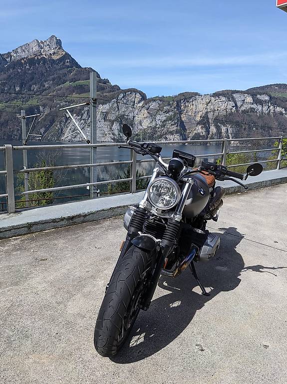 BMW R nineT Scrambler ABS-image-2