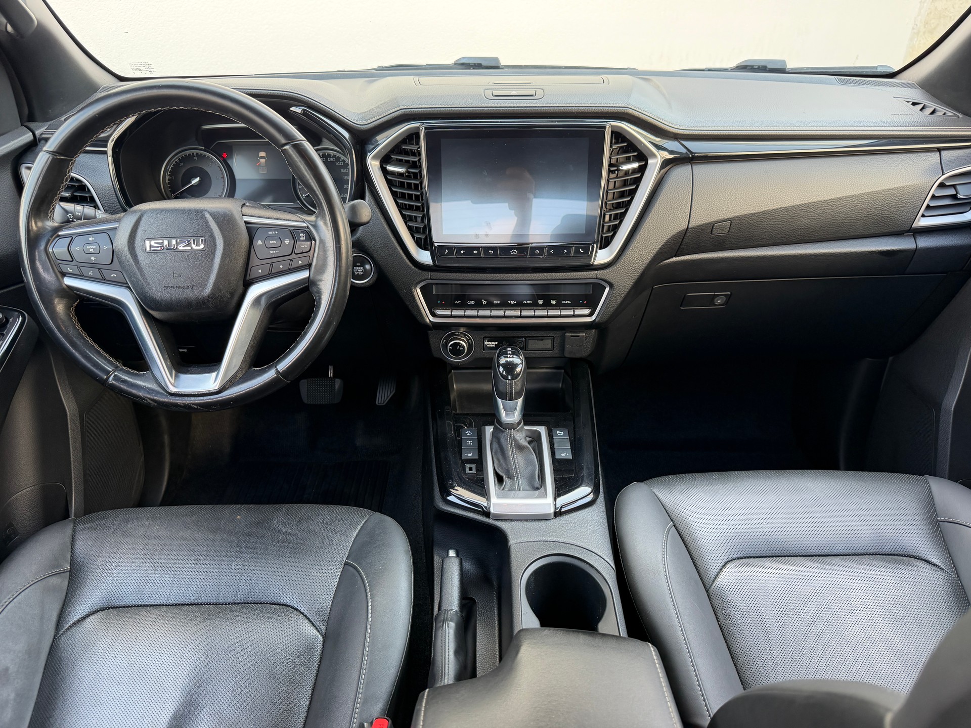 ISUZU D-Max Crew Pick-up 1.9 DDi N60 FF 4x4-image-7
