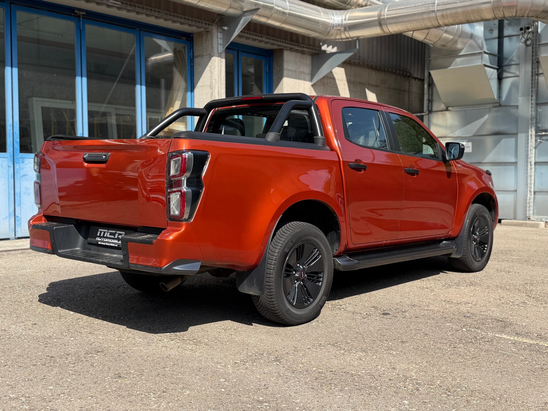 ISUZU D-Max Crew Pick-up 1.9 DDi N60 FF 4x4-showroom-element-2