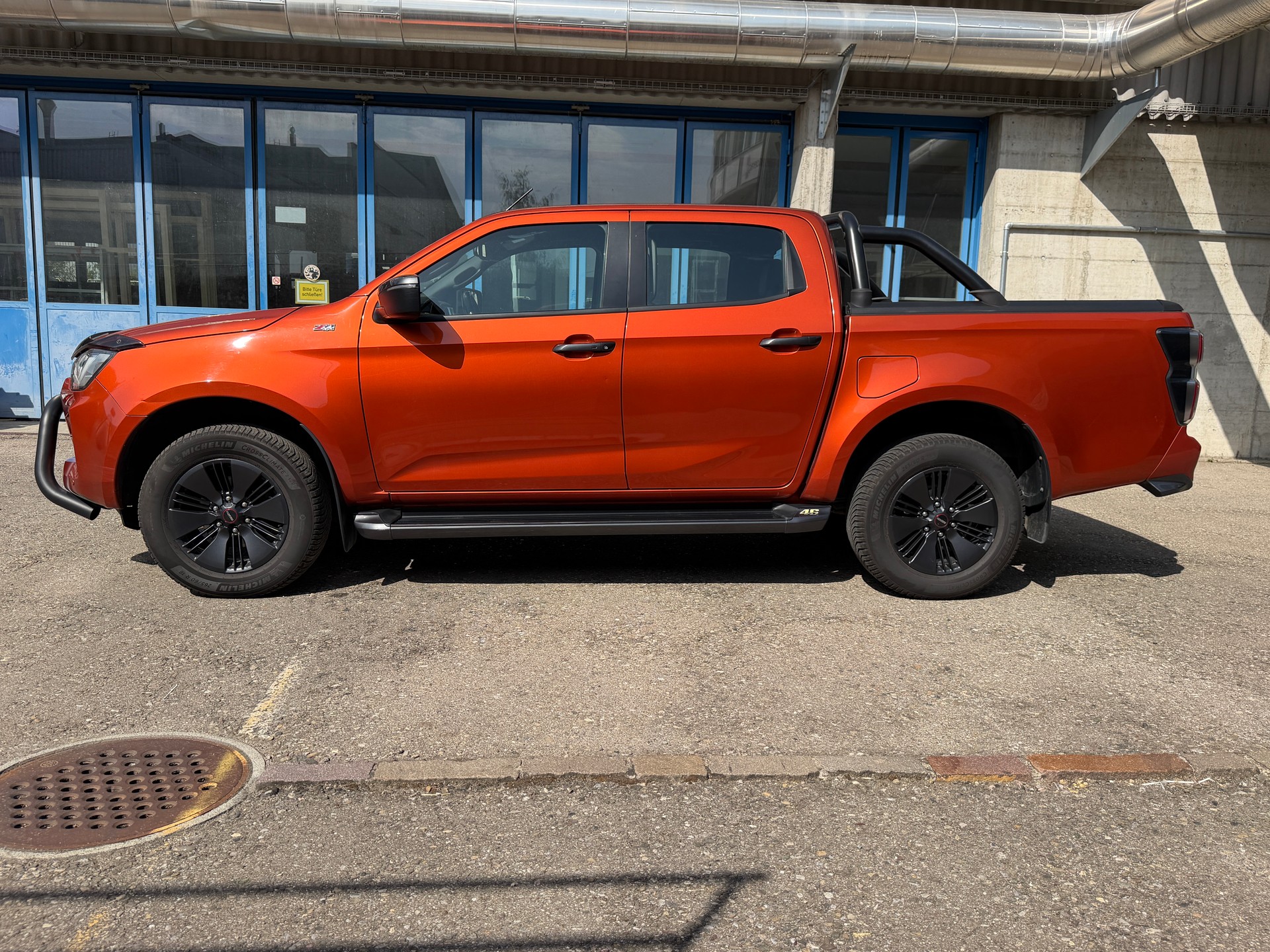 ISUZU D-Max Crew Pick-up 1.9 DDi N60 FF 4x4-showroom-element-3