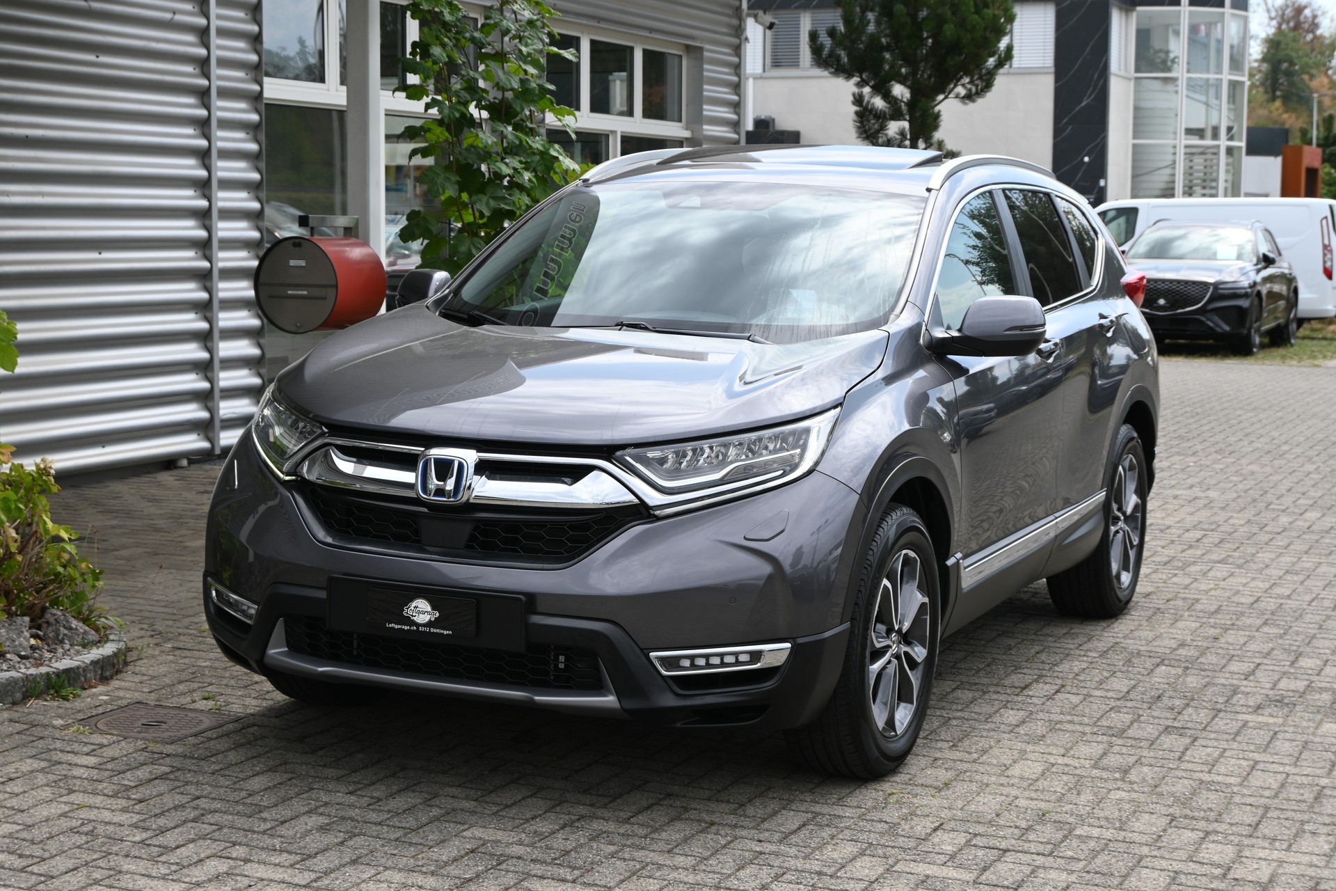 HONDA CR-V 2.0i MMD Hybrid Executive 4WD Automatic 4X4-showroom-element-1