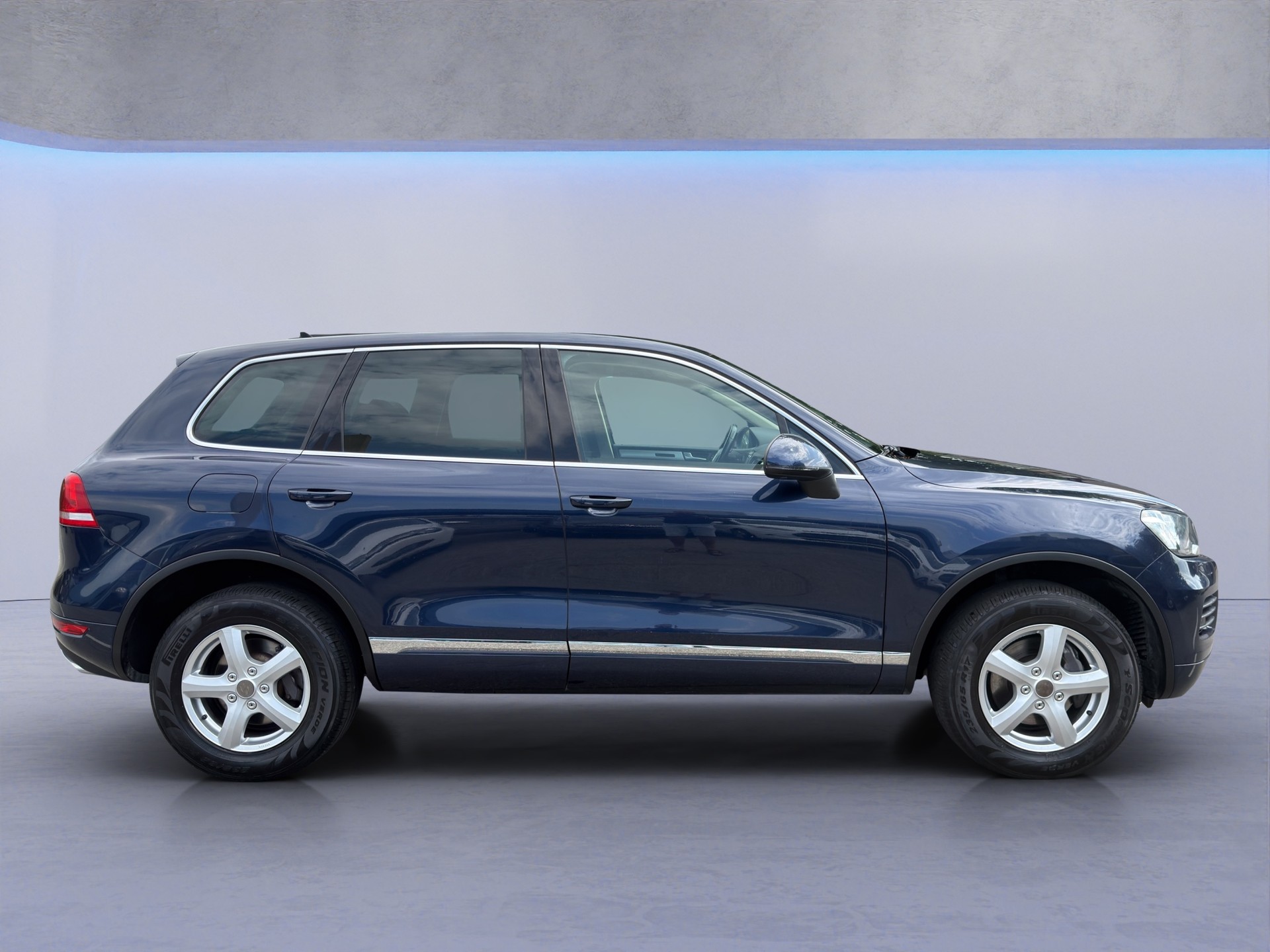 VW Touareg 3.0 TDI BlueMotion Technology Tiptronic-image-4