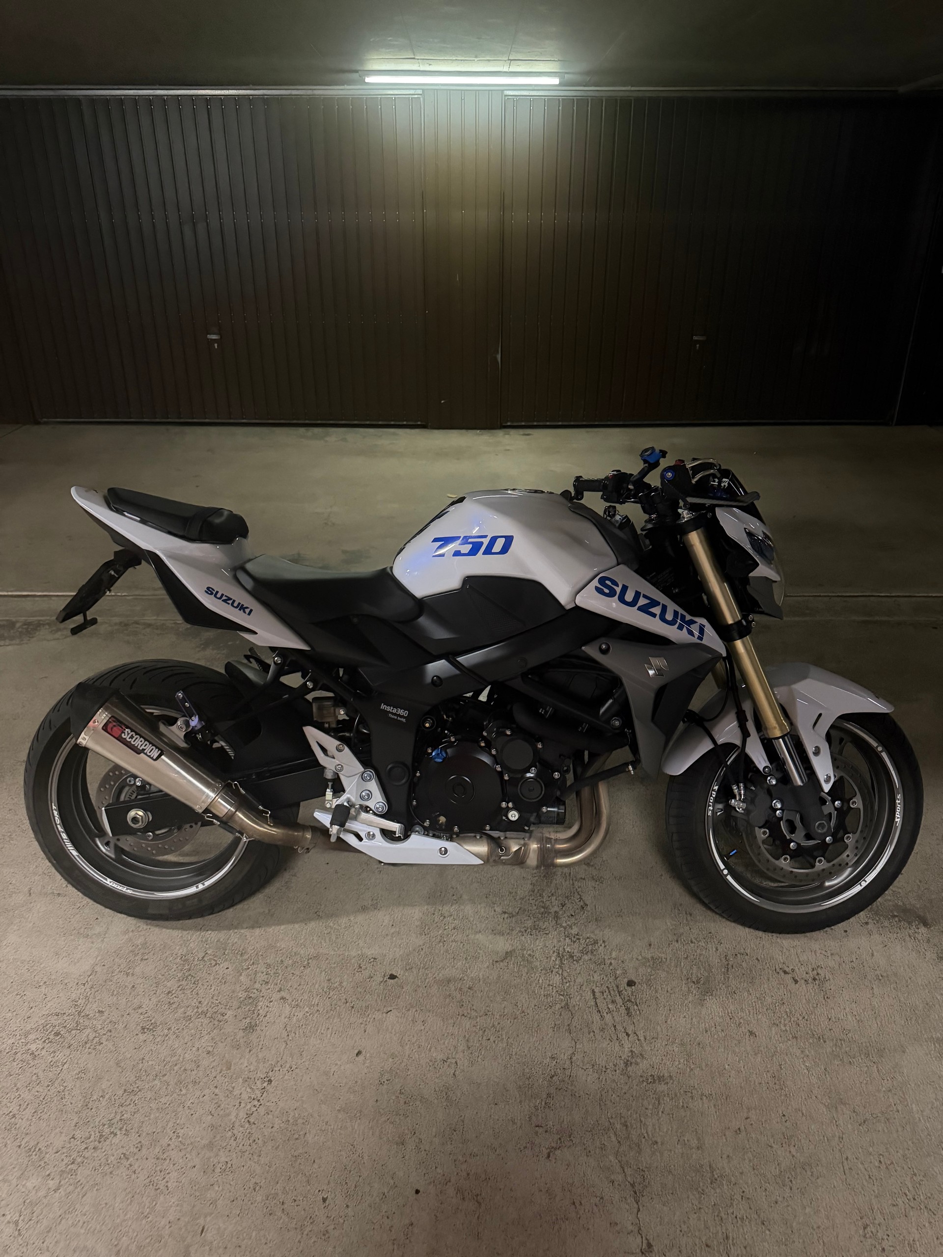 SUZUKI 2014 - 35kw-image-0