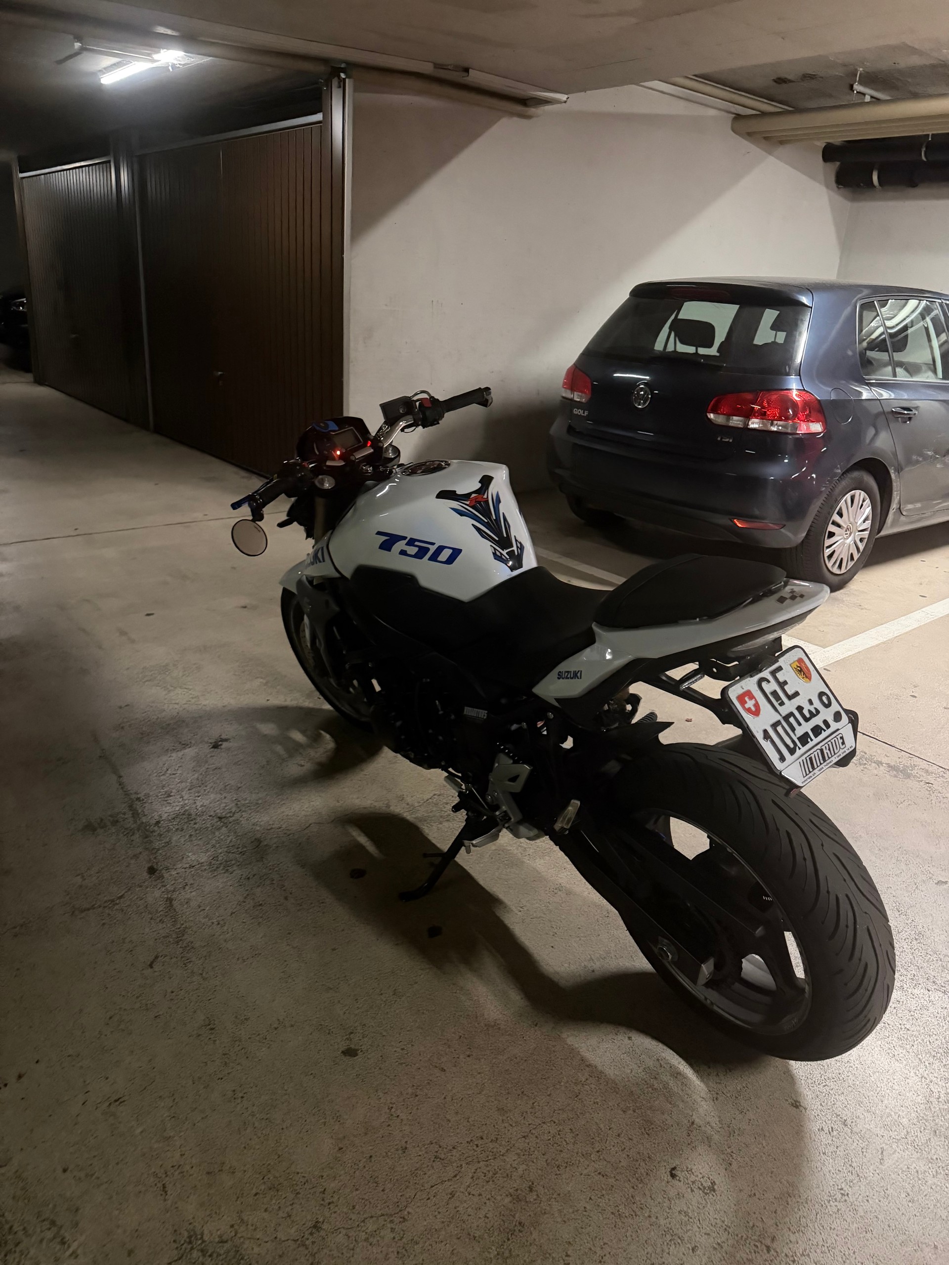 SUZUKI 2014 - 35kw-image-4