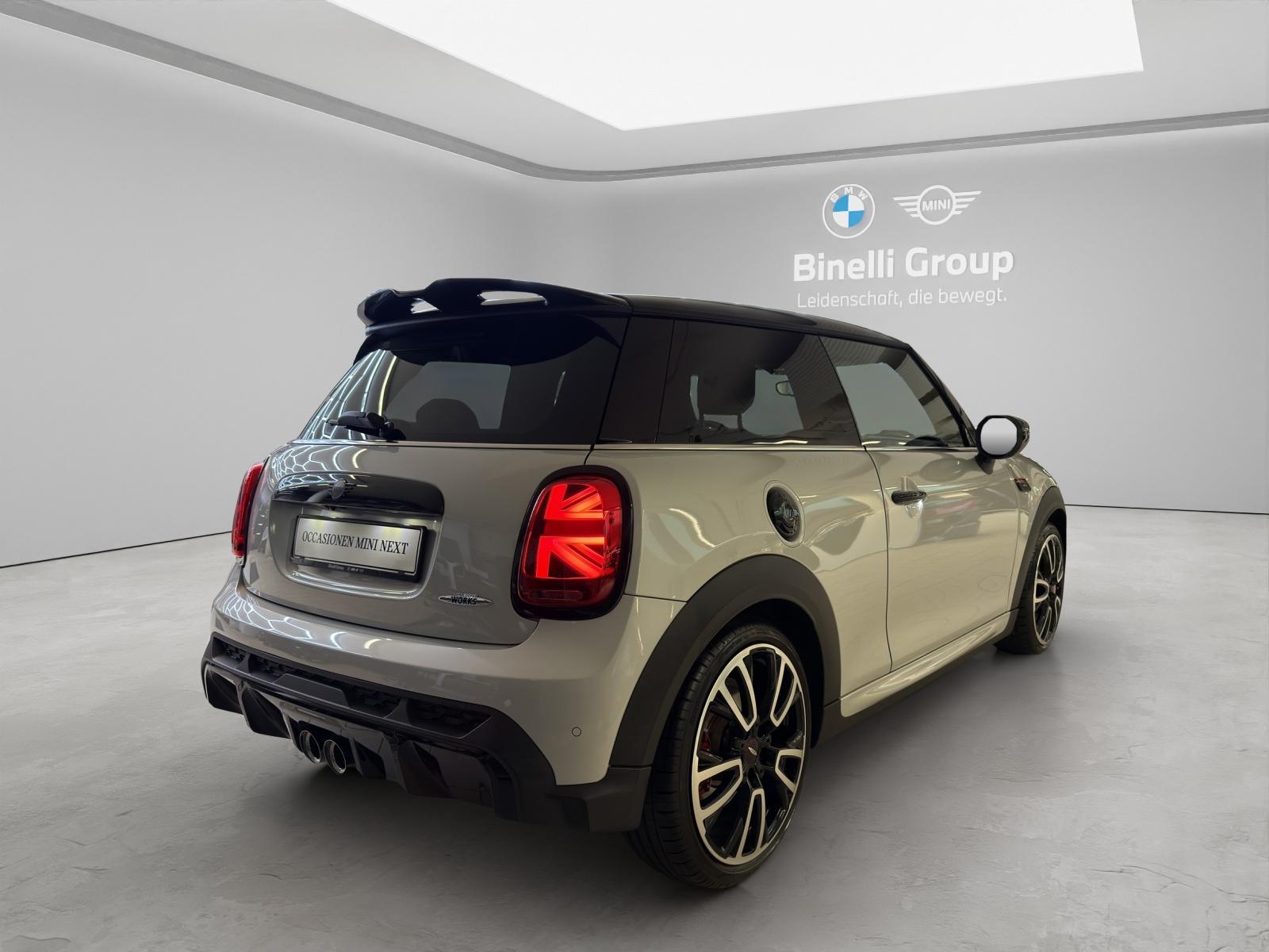 MINI John Cooper Works-image-4