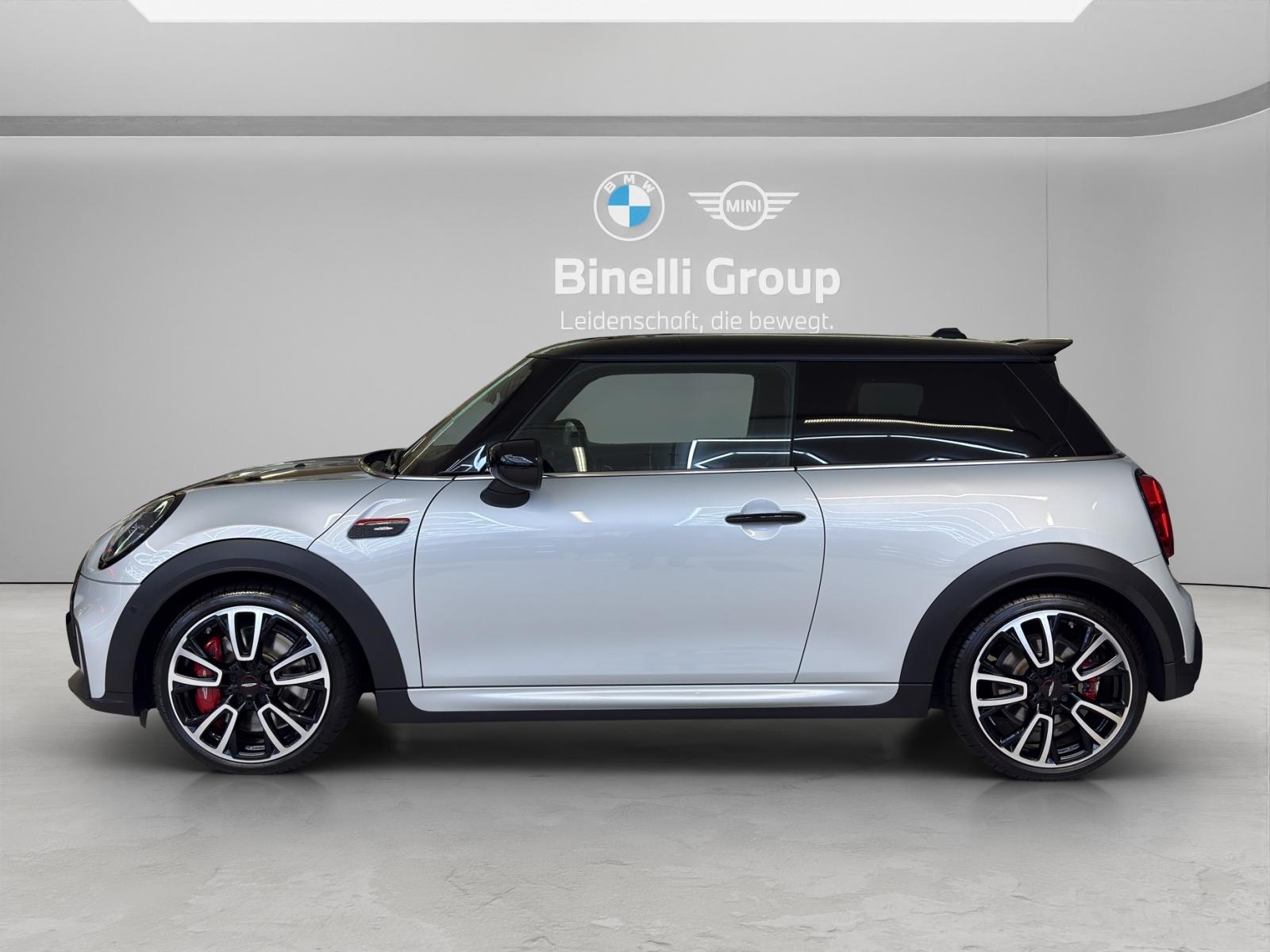 MINI John Cooper Works-showroom-element-1