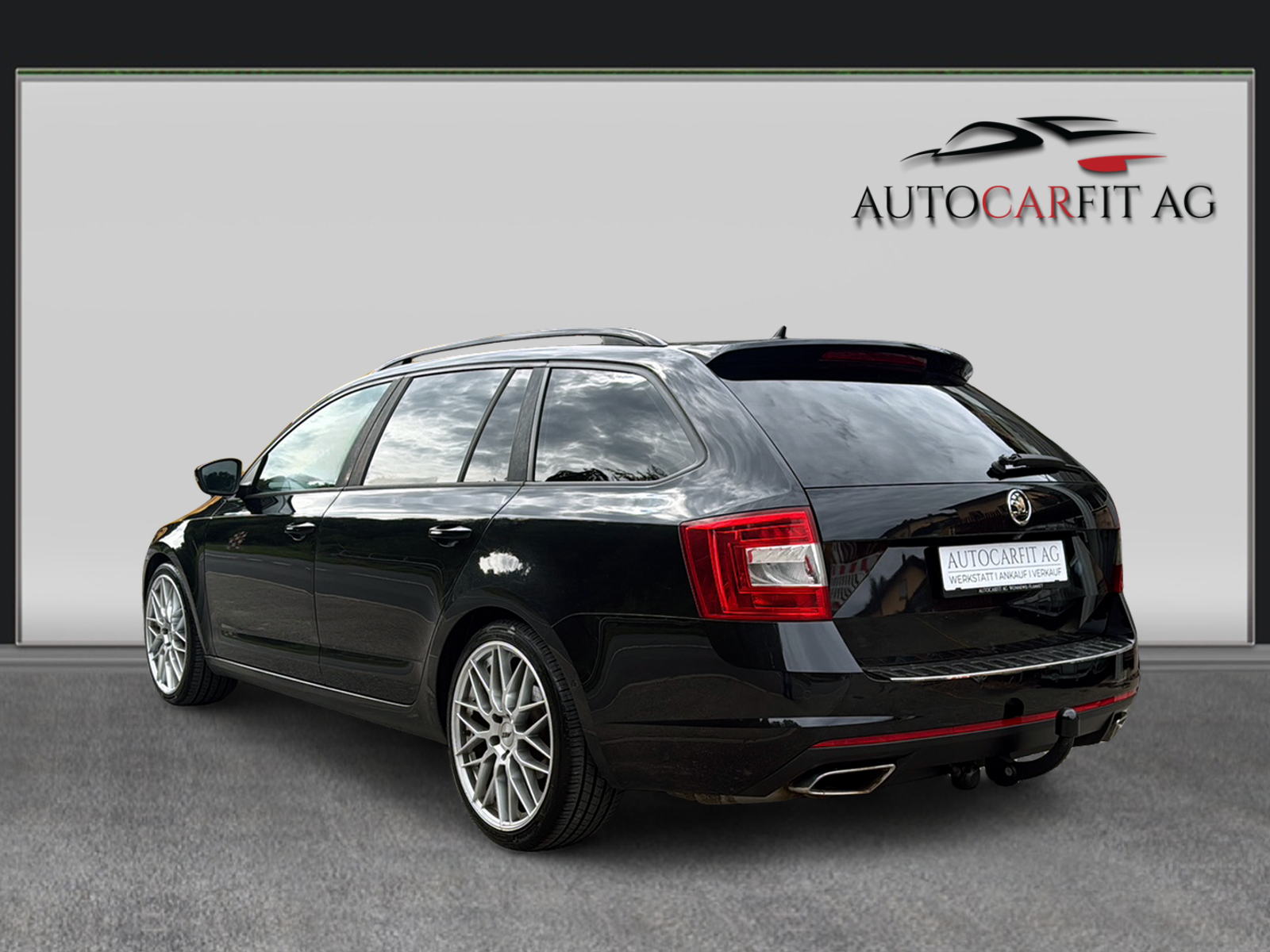 SKODA Octavia Combi 2.0 TDI RS 4x4 DSG-showroom-element-3