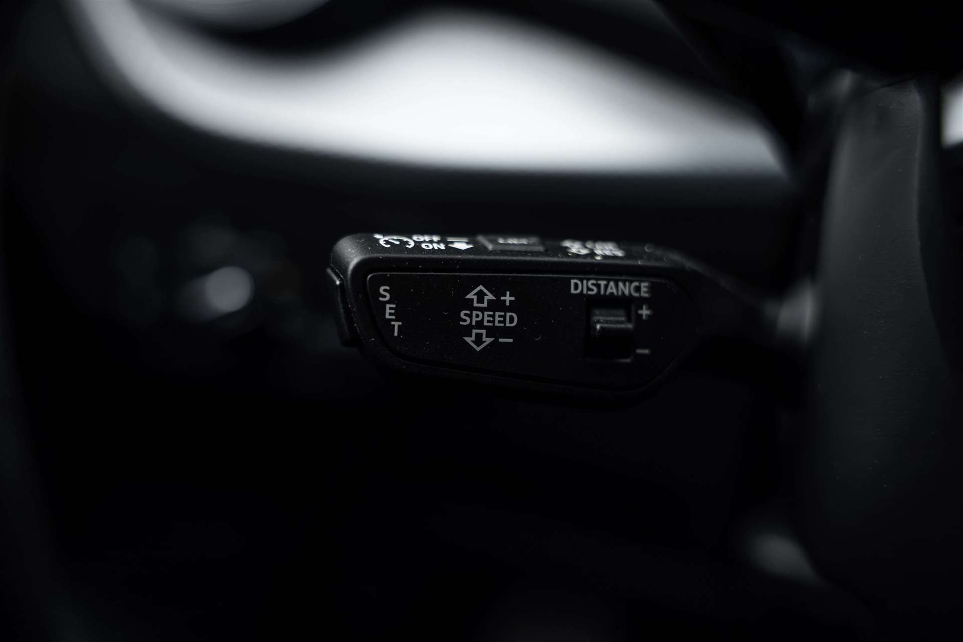 AUDI AUDI Q2 35 TFSi S-Line S-Tronic Automat-image-16