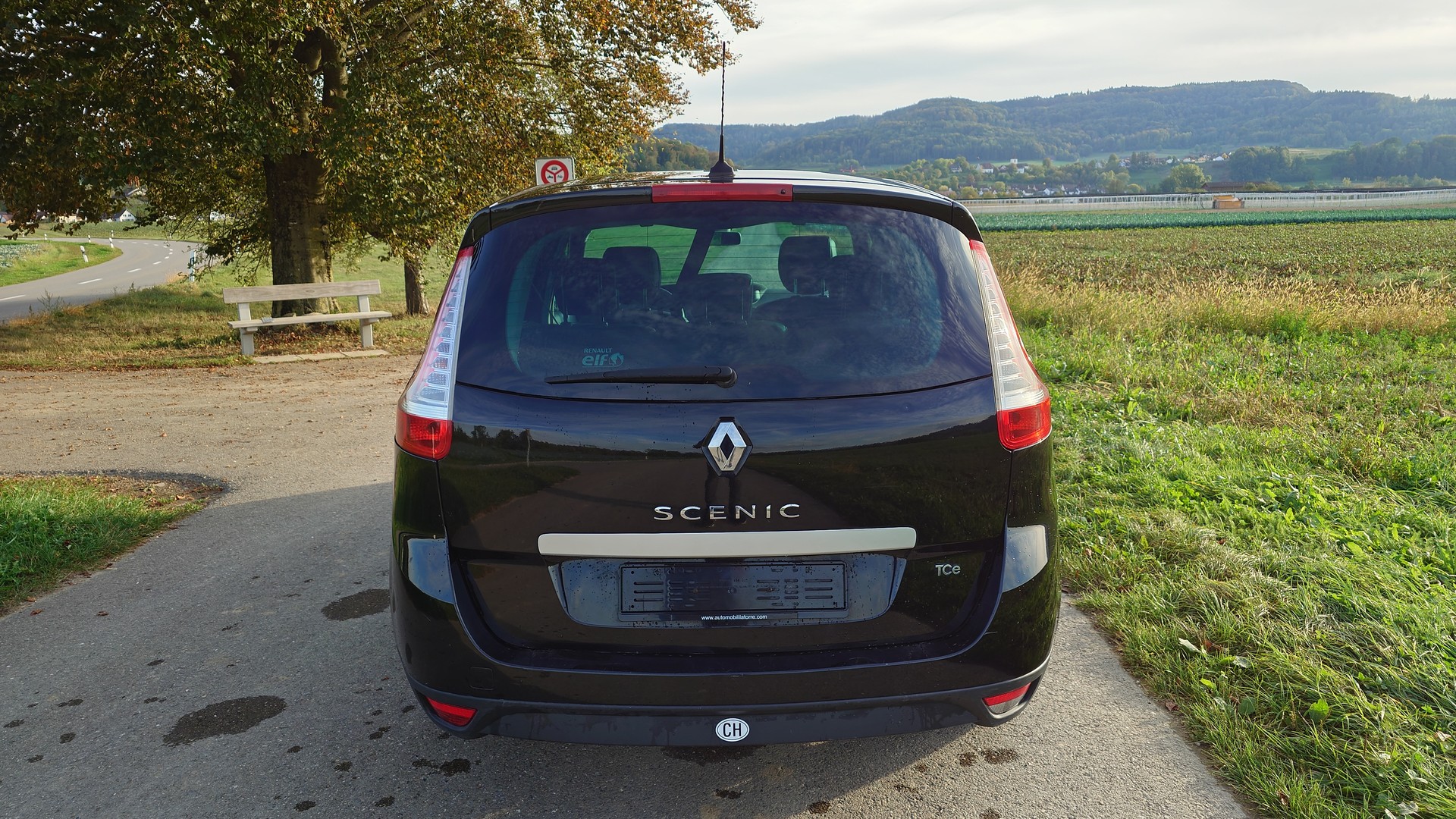 RENAULT Grand Scénic 1.4 16V Turbo Dynamique-showroom-element-3