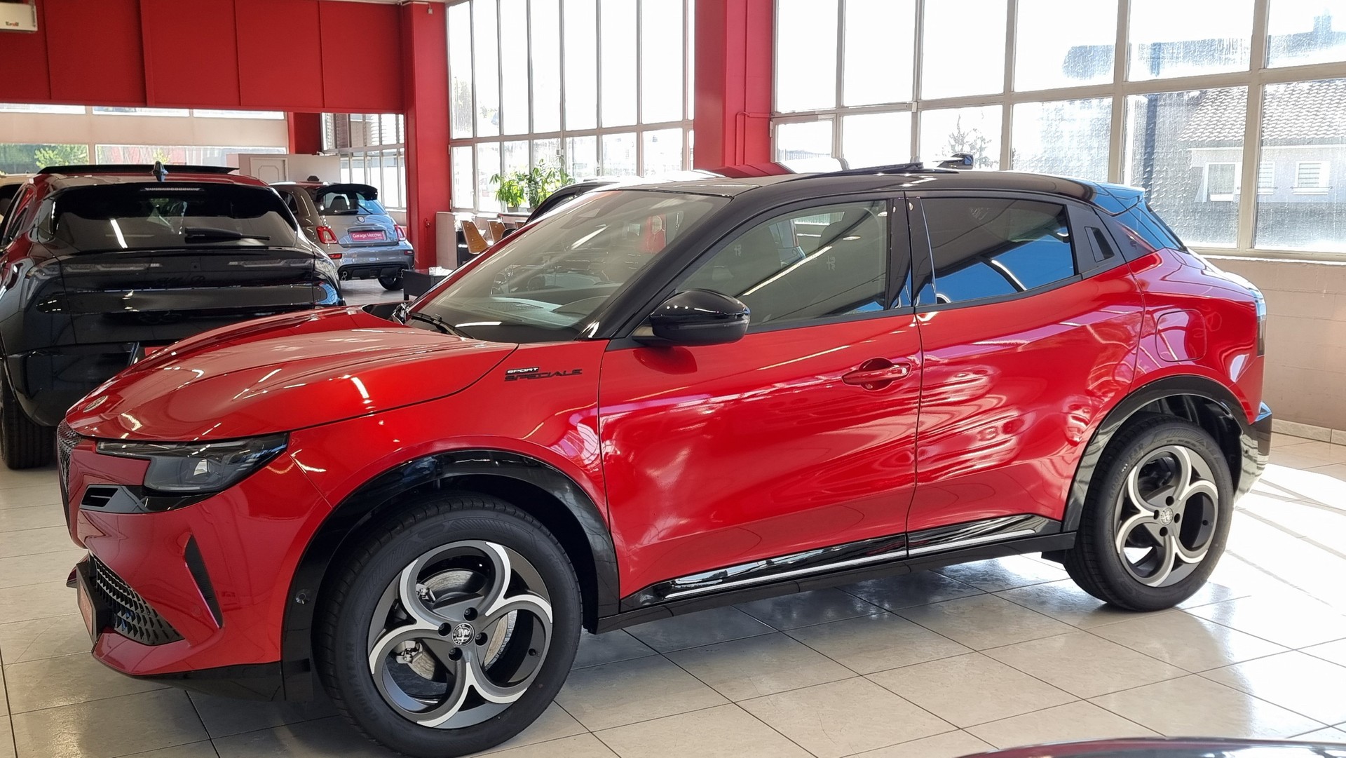 ALFA ROMEO Junior 1.2 Sport Speciale Tech & Sky MY 26-showroom-element-1