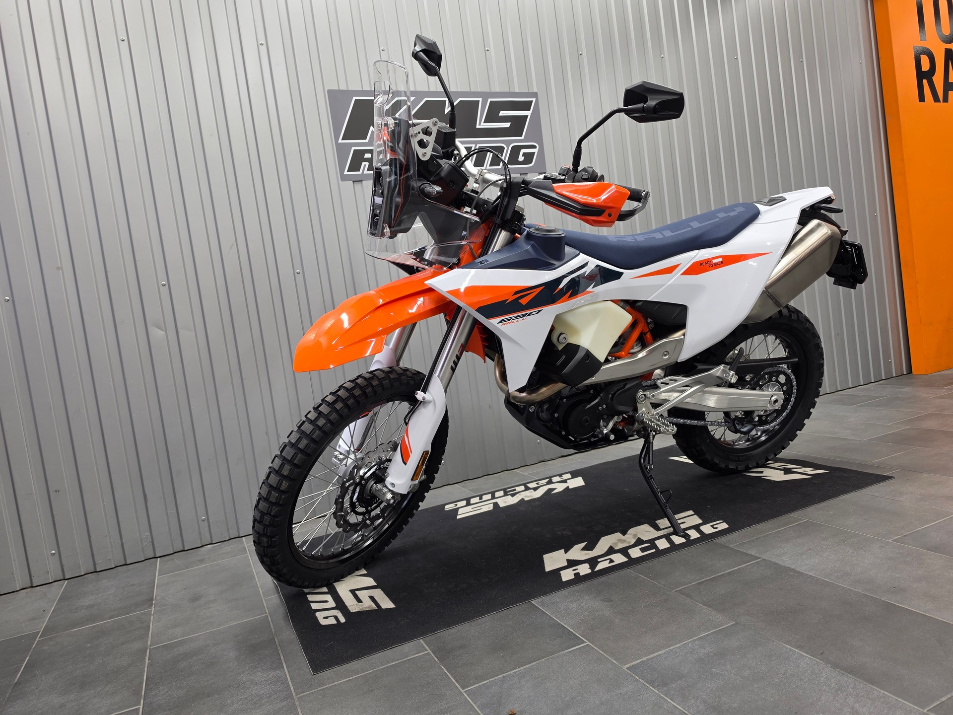 KTM 690 Rally-image-4
