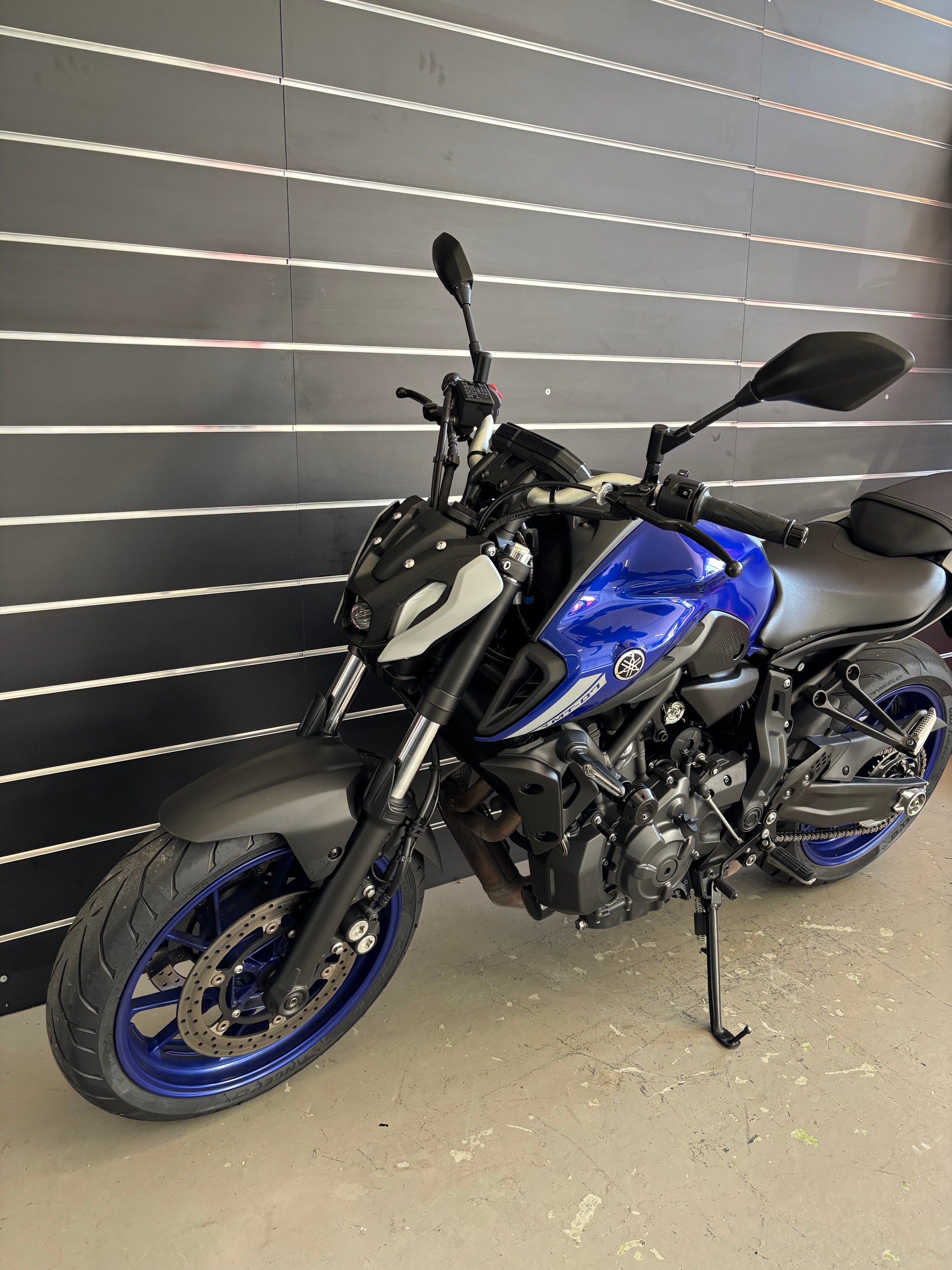 YAMAHA MT-07 (35KW)-image-4