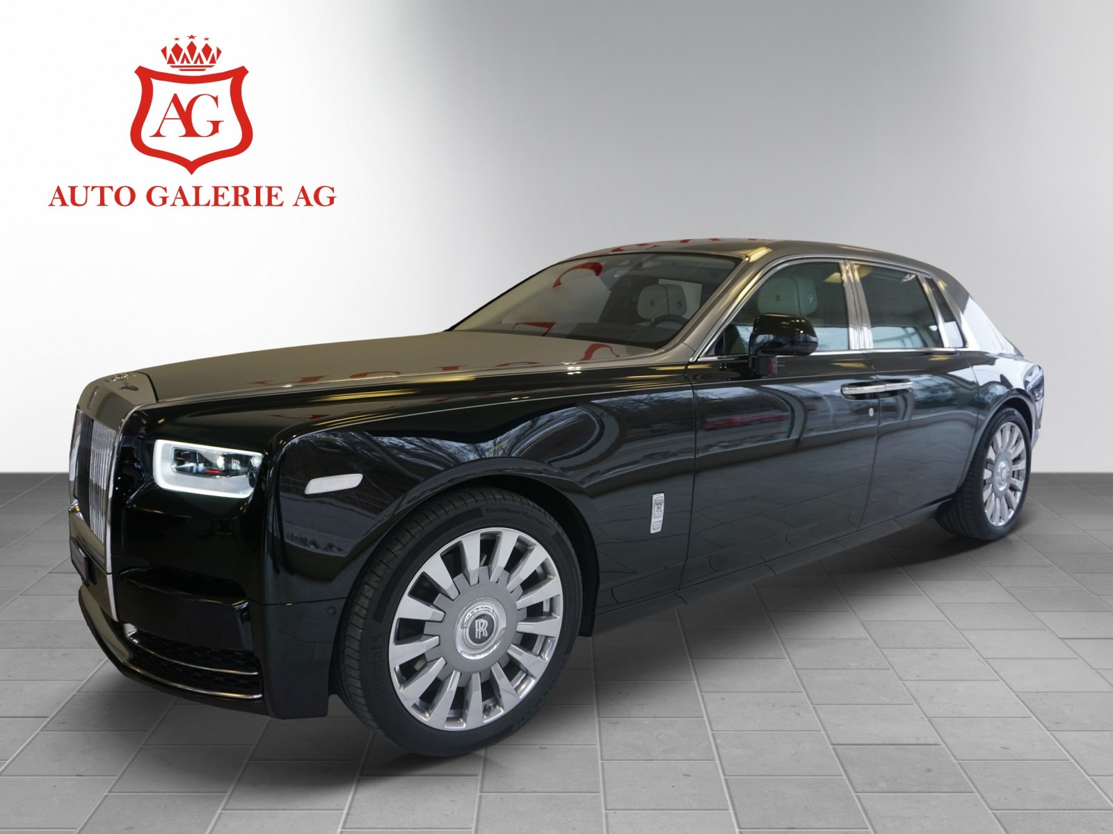 ROLLS-ROYCE Phantom 6.7 V12