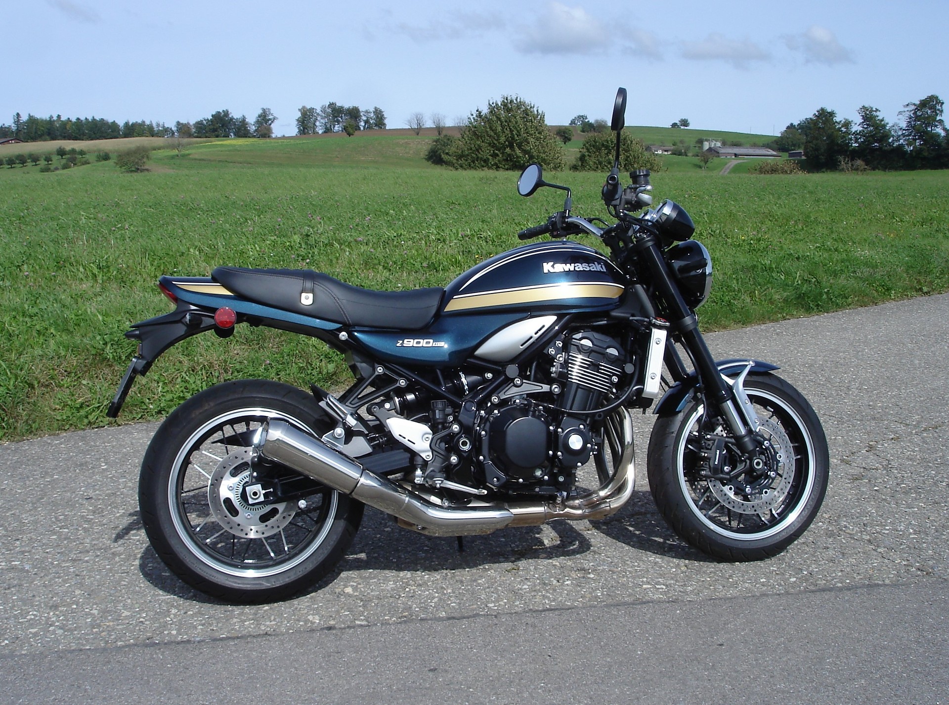 KAWASAKI Z 900 RS-image-5