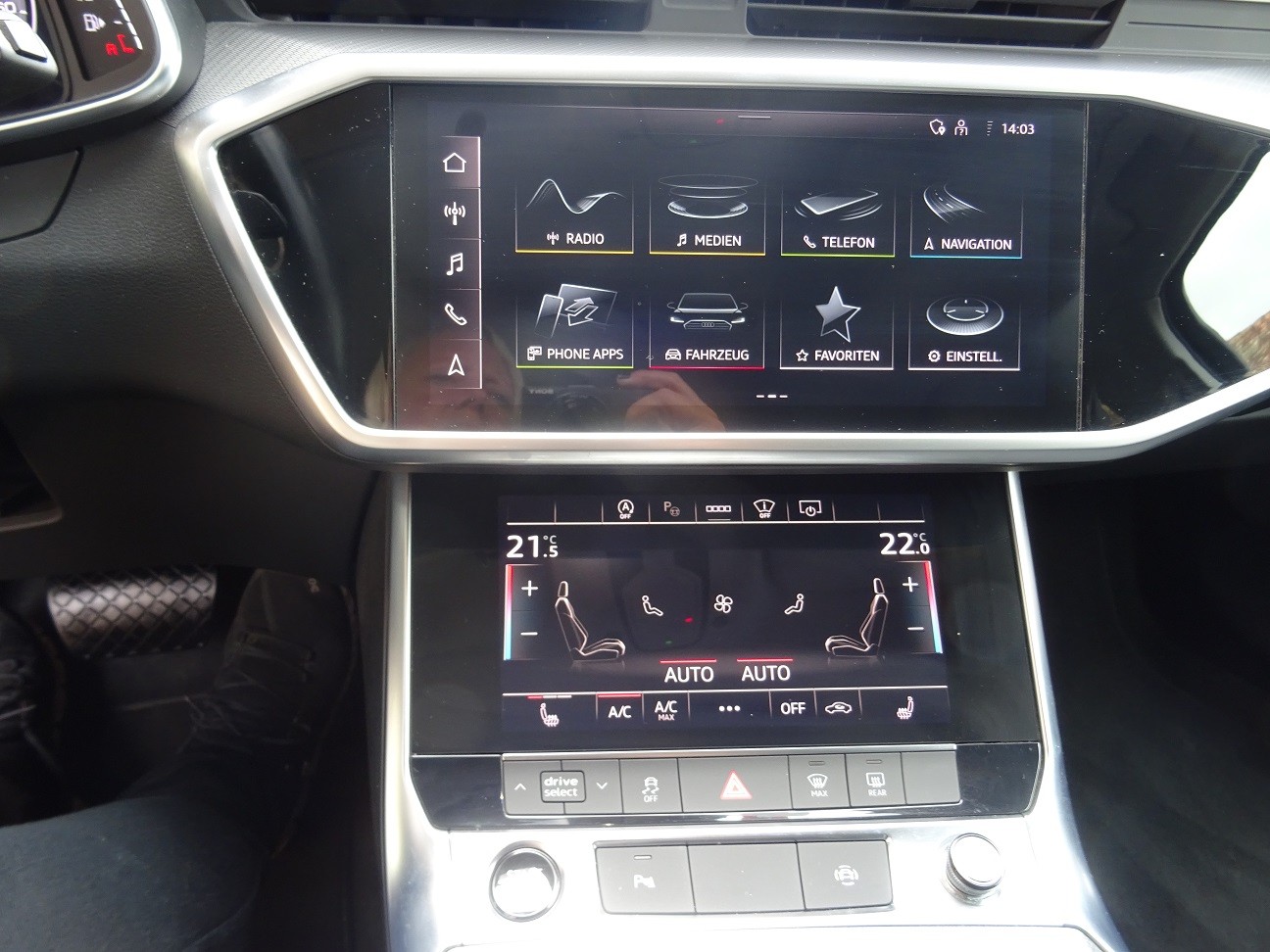 AUDI A6 Avant 2.0 40 TDI Sport S-Tronic-image-7