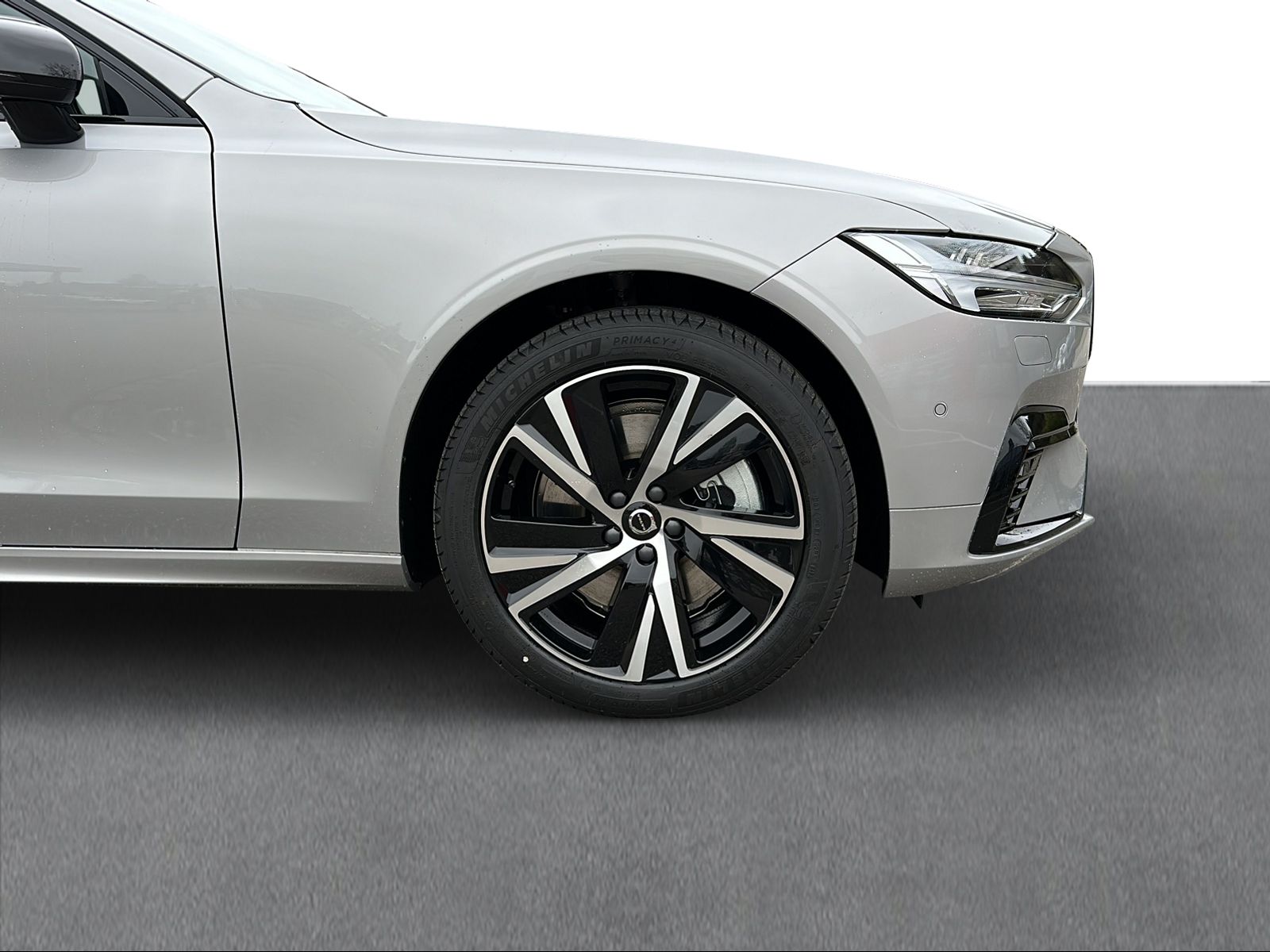 VOLVO V90 2.0 T6 TE Ultimate Dark eAWD-image-11