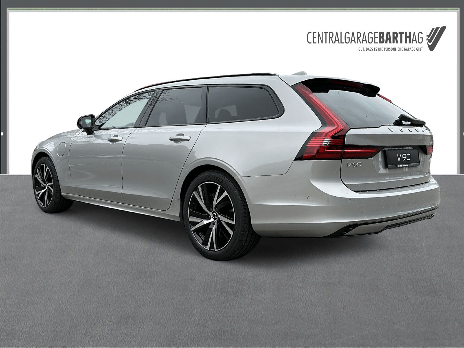 VOLVO V90 2.0 T6 TE Ultimate Dark eAWD-image-4