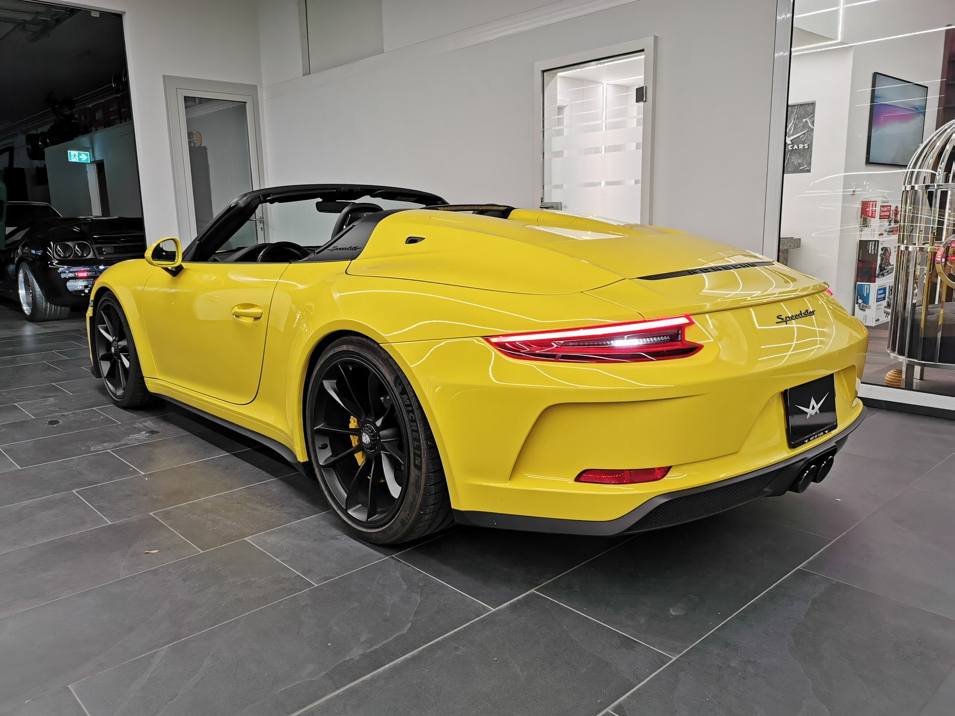 PORSCHE 911 Speedster EXKLUSIVE HANDSCHALTER RACINGGELB LEDER SCHALENSITZE VOLL LIFT PCCB-image-4