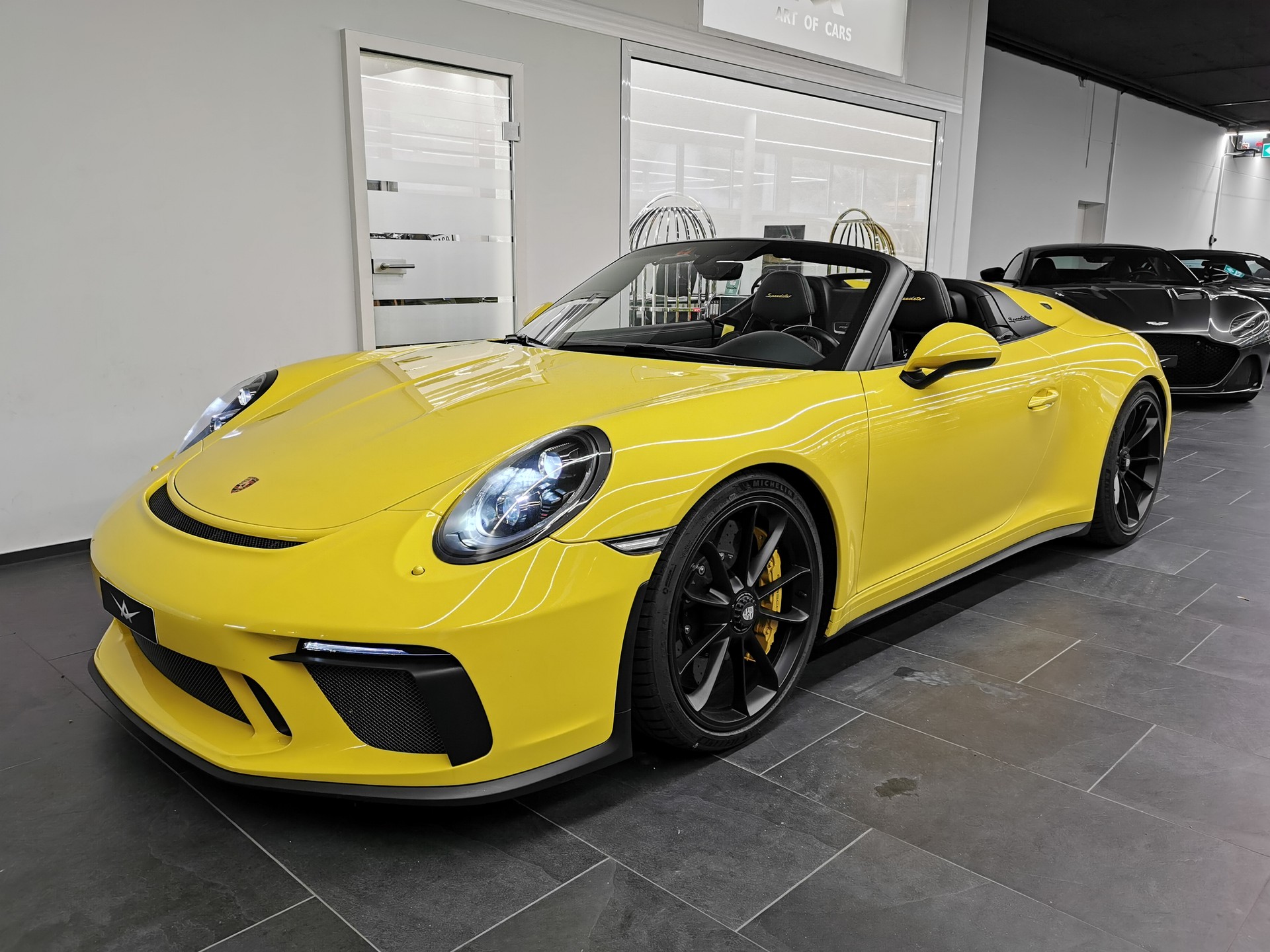 PORSCHE 911 Speedster EXKLUSIVE HANDSCHALTER RACINGGELB LEDER SCHALENSITZE VOLL LIFT PCCB-image-2