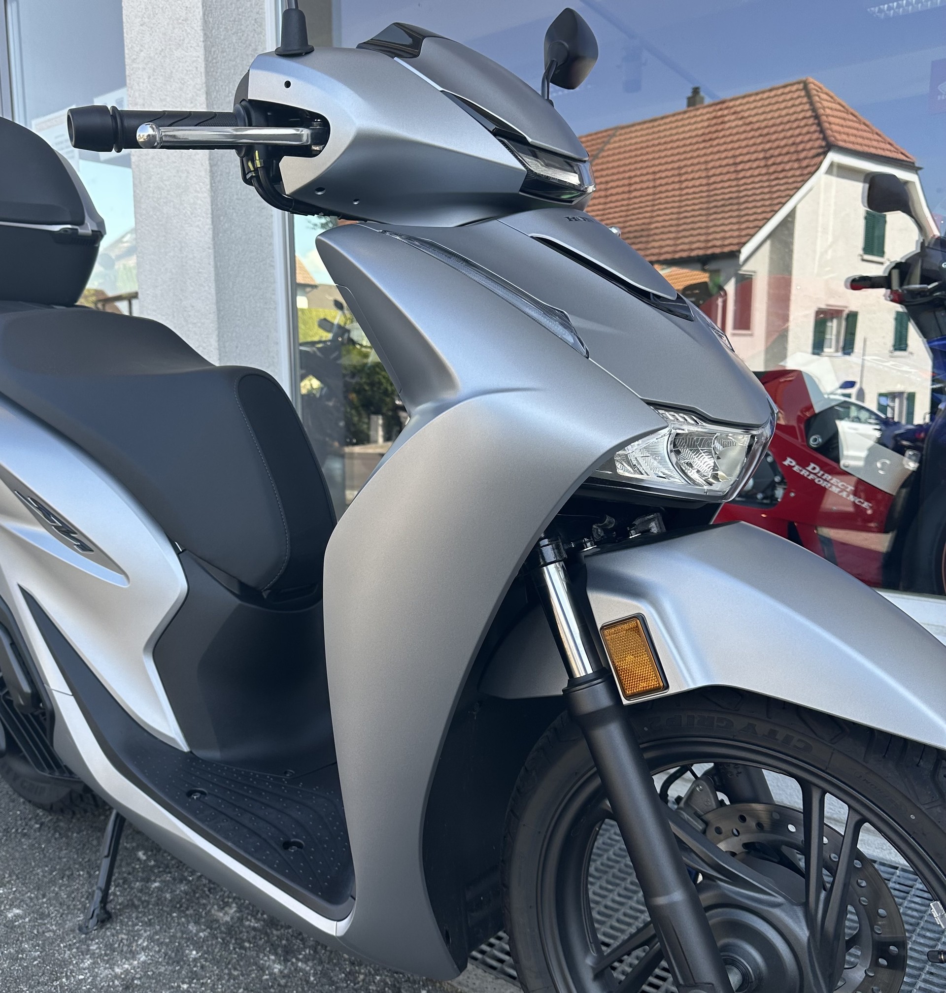 HONDA SH 125i Smart Top Box - TFT Konnektivität 2026-image-5