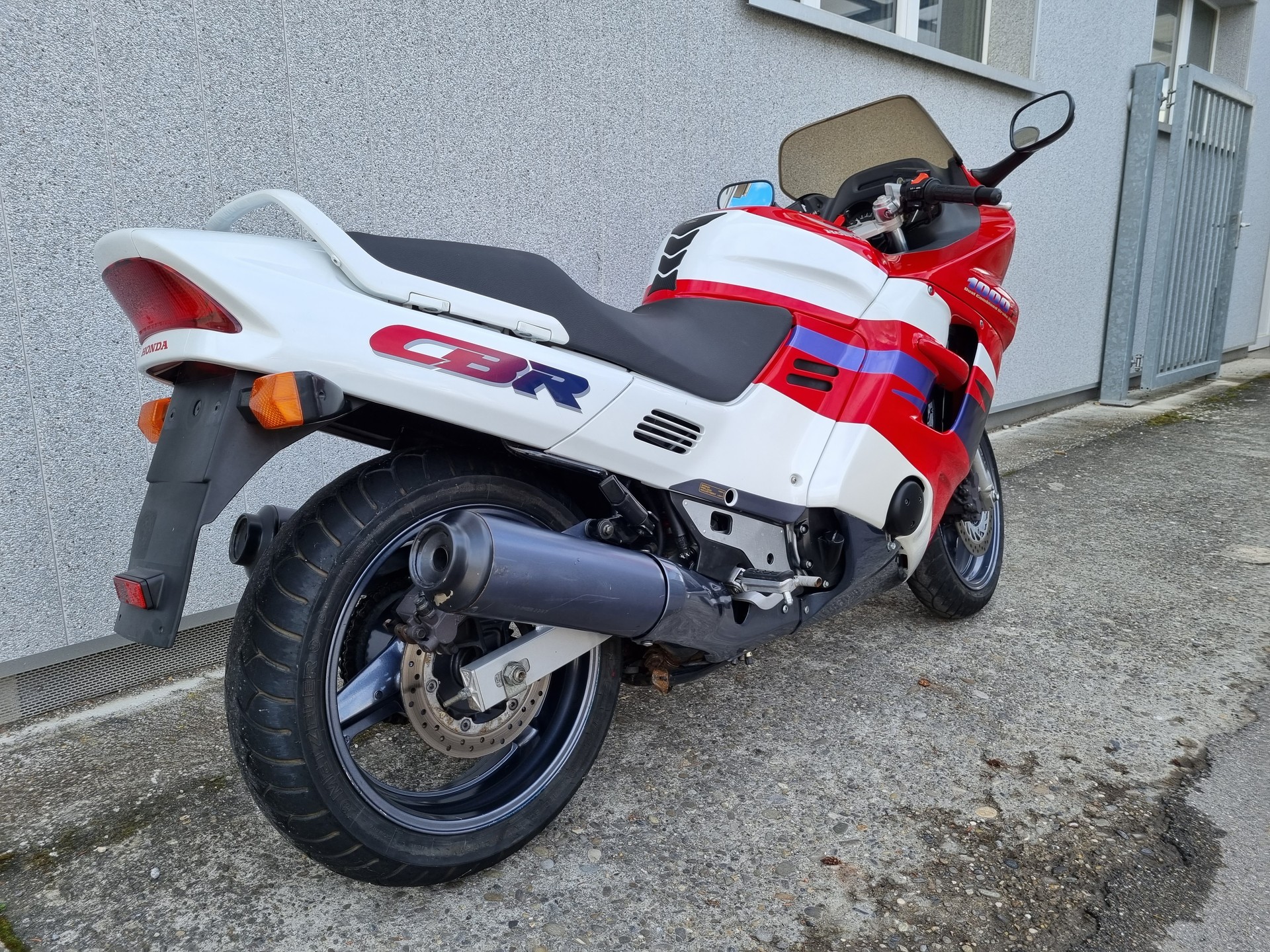 HONDA CBR 1000 F Dual-CBS-image-4