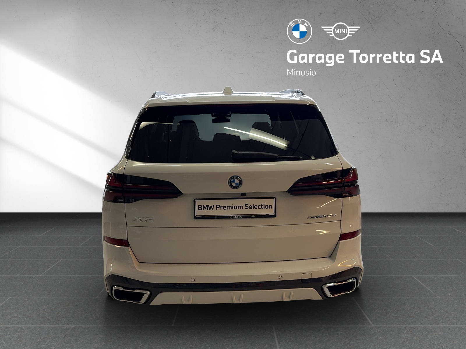 BMW X5 xDrive 50e M Sport Steptronic-image-4