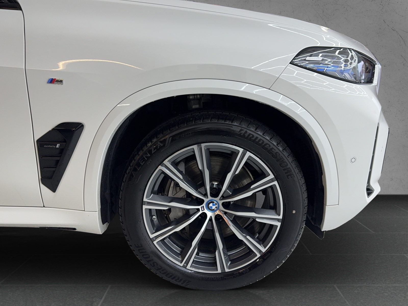BMW X5 xDrive 50e M Sport Steptronic-image-9