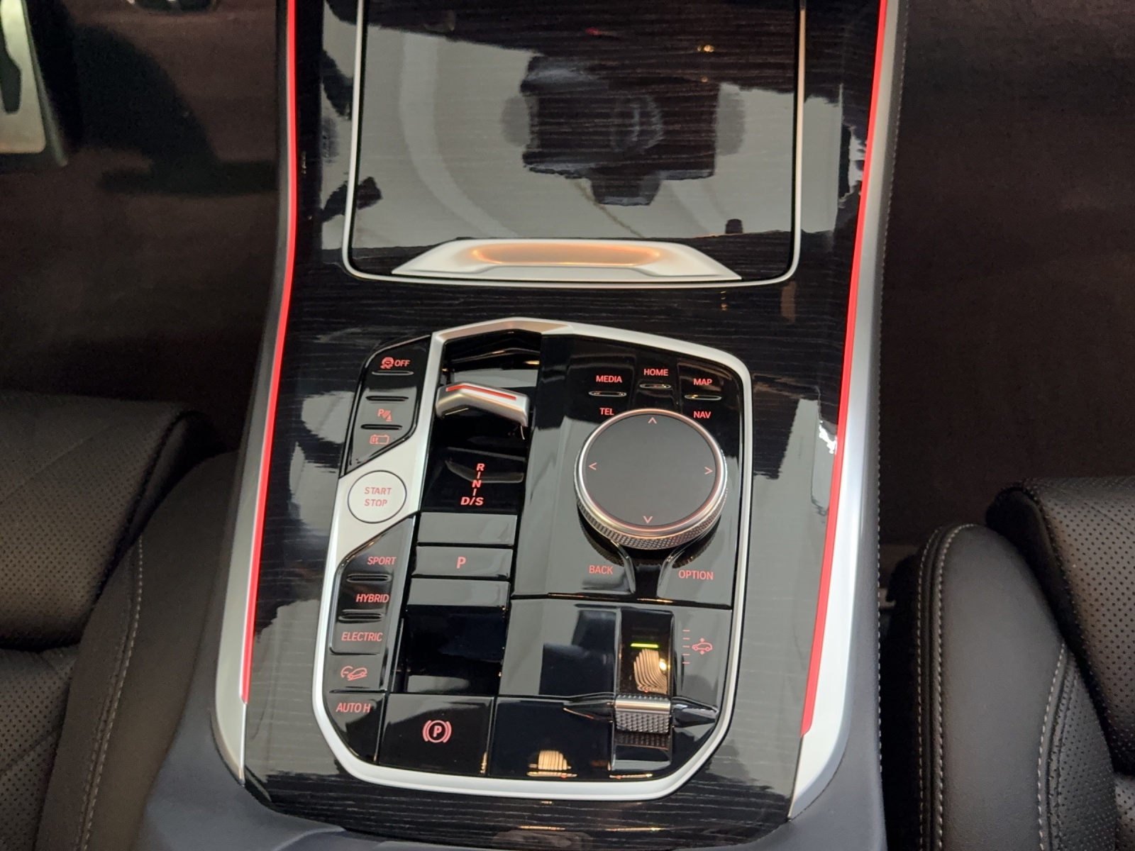 BMW X5 xDrive 50e M Sport Steptronic-image-10