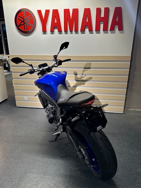 YAMAHA MT-09-image-3