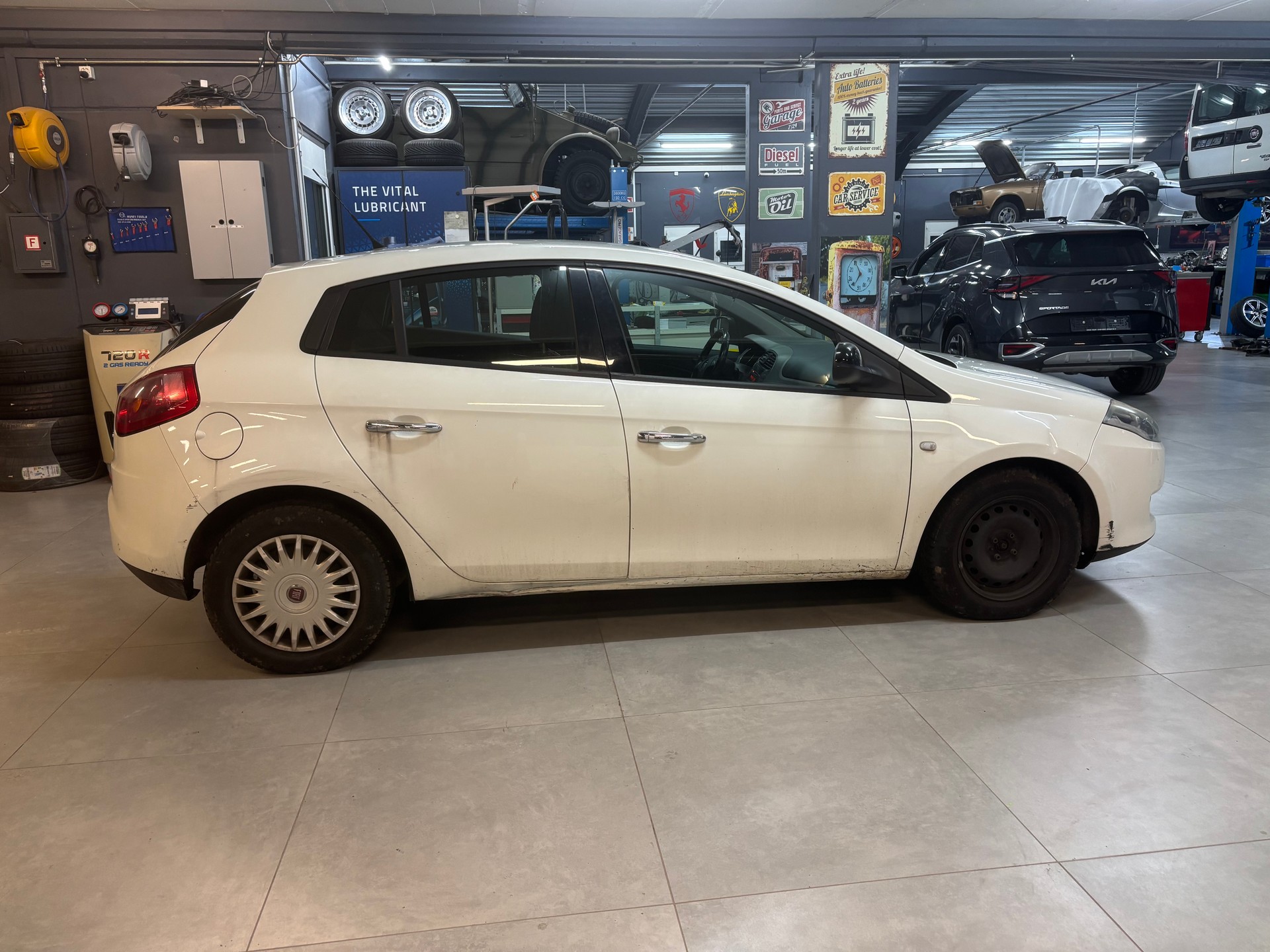 FIAT Bravo 1.4 16V Turbo Street-image-7