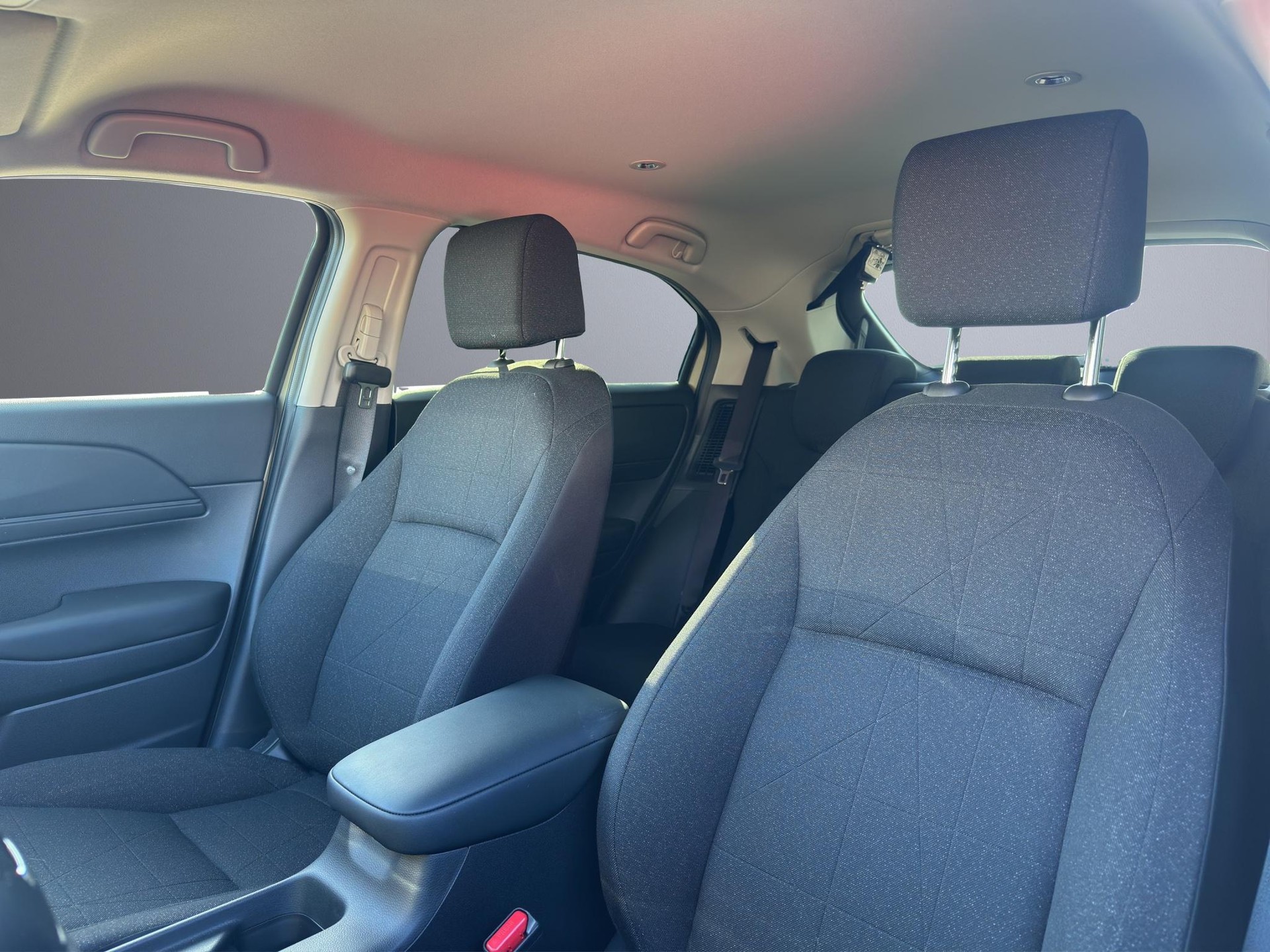 HONDA HR-V 1.5 i-MMD Elegance-image-10