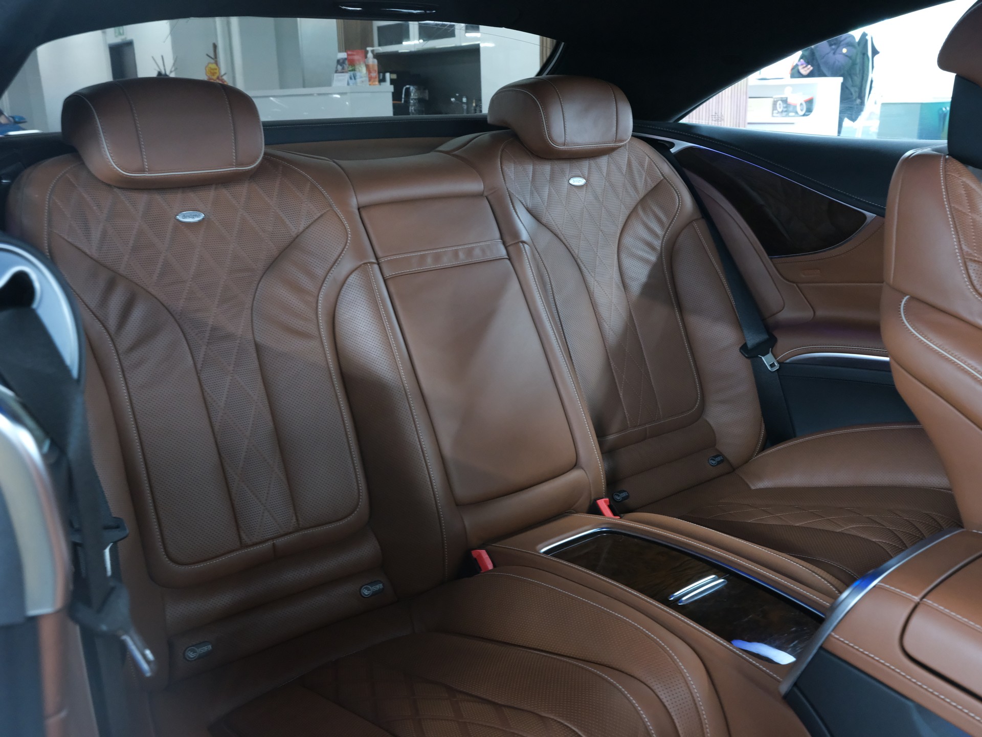 MERCEDES-BENZ S 500 Coupé 4Matic 9G-Tronic-image-17
